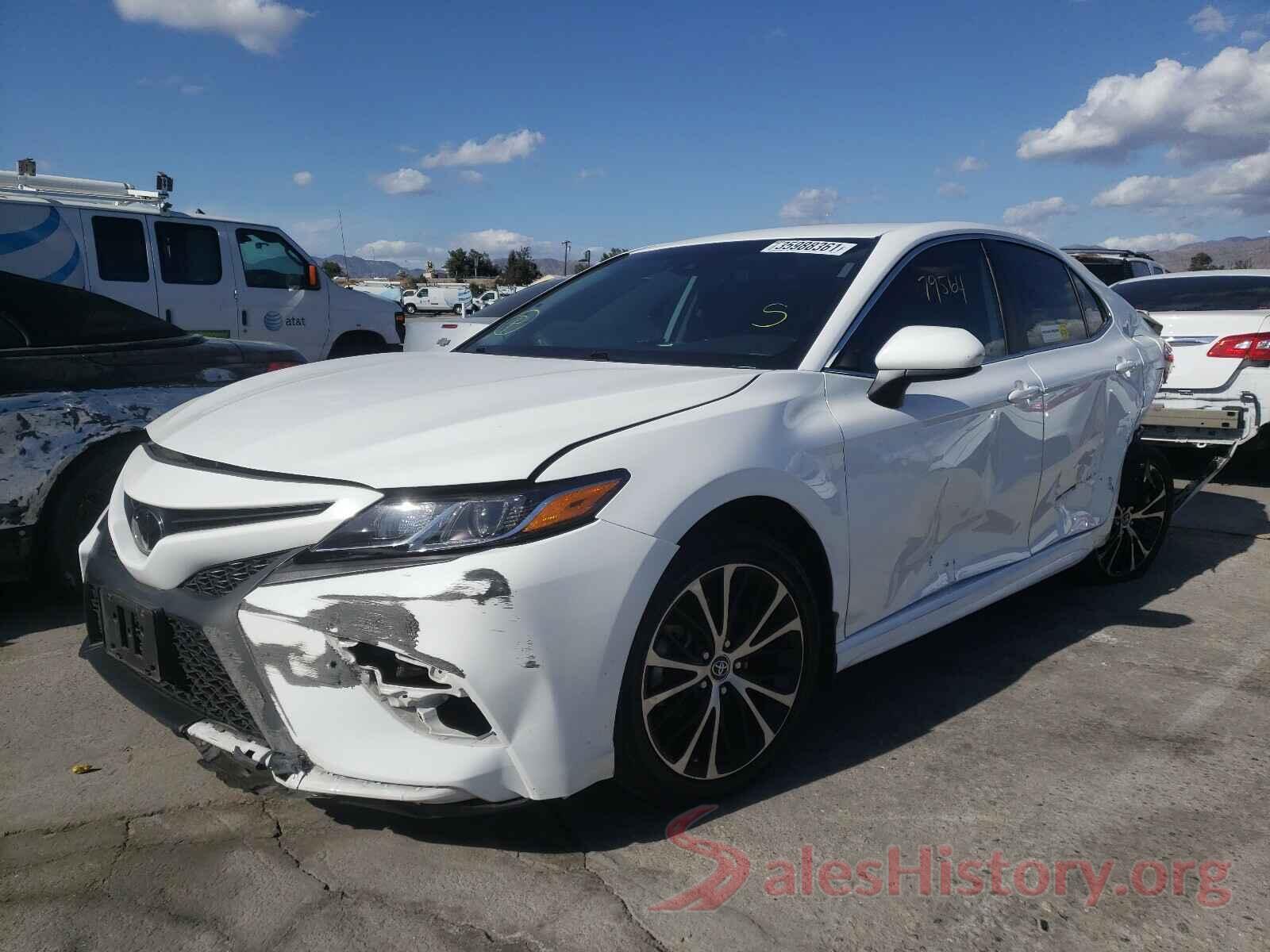 4T1B11HK9KU282695 2019 TOYOTA CAMRY