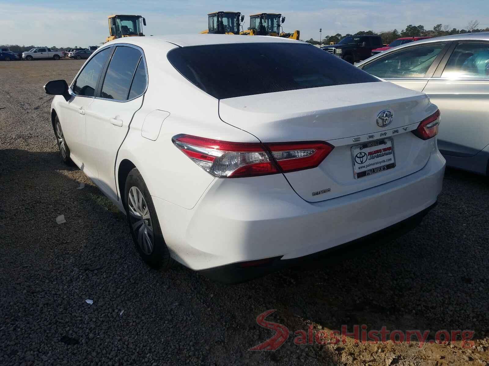 4T1B11HK0JU068354 2018 TOYOTA CAMRY