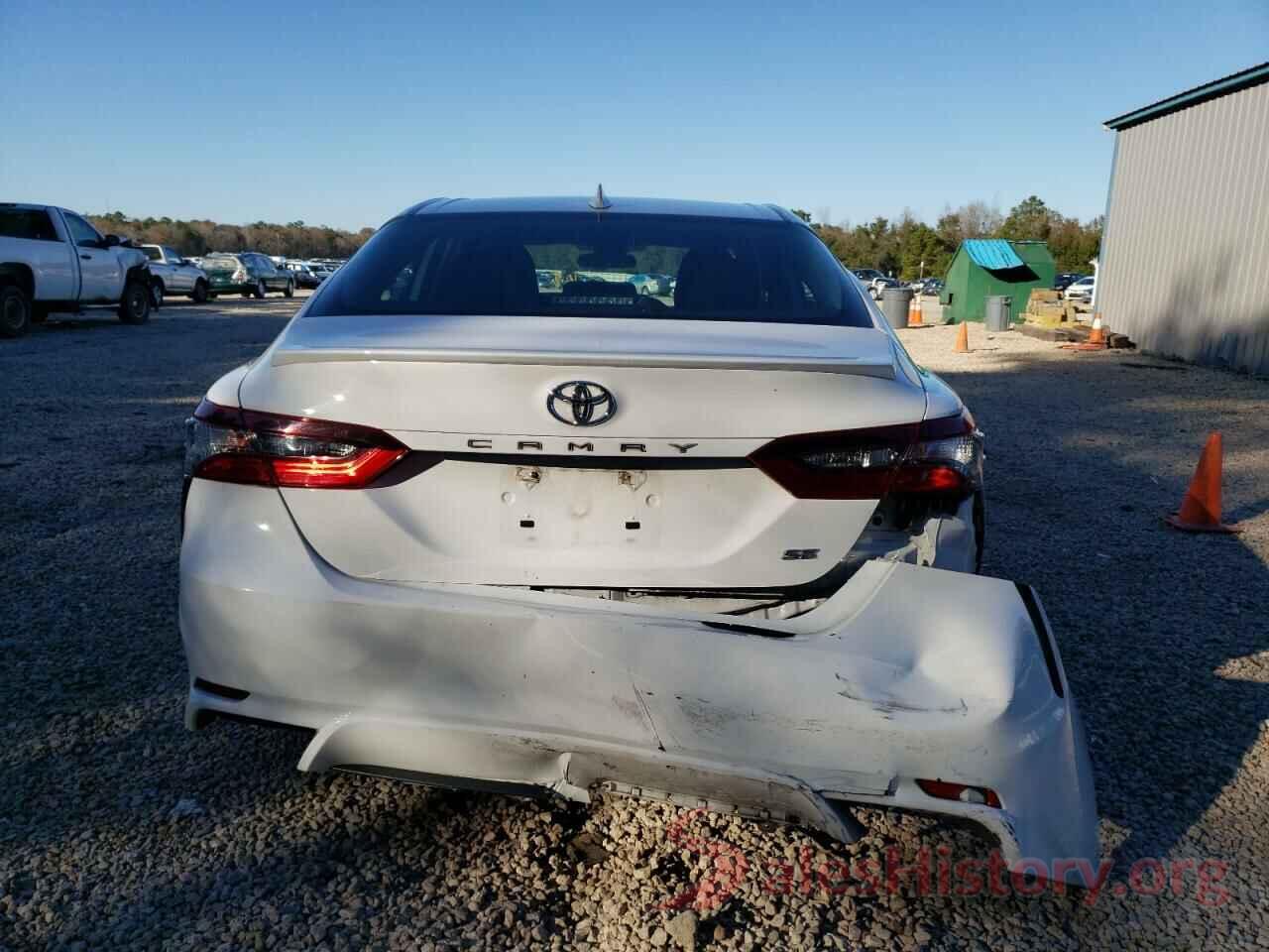 4T1G11AK5MU610469 2021 TOYOTA CAMRY