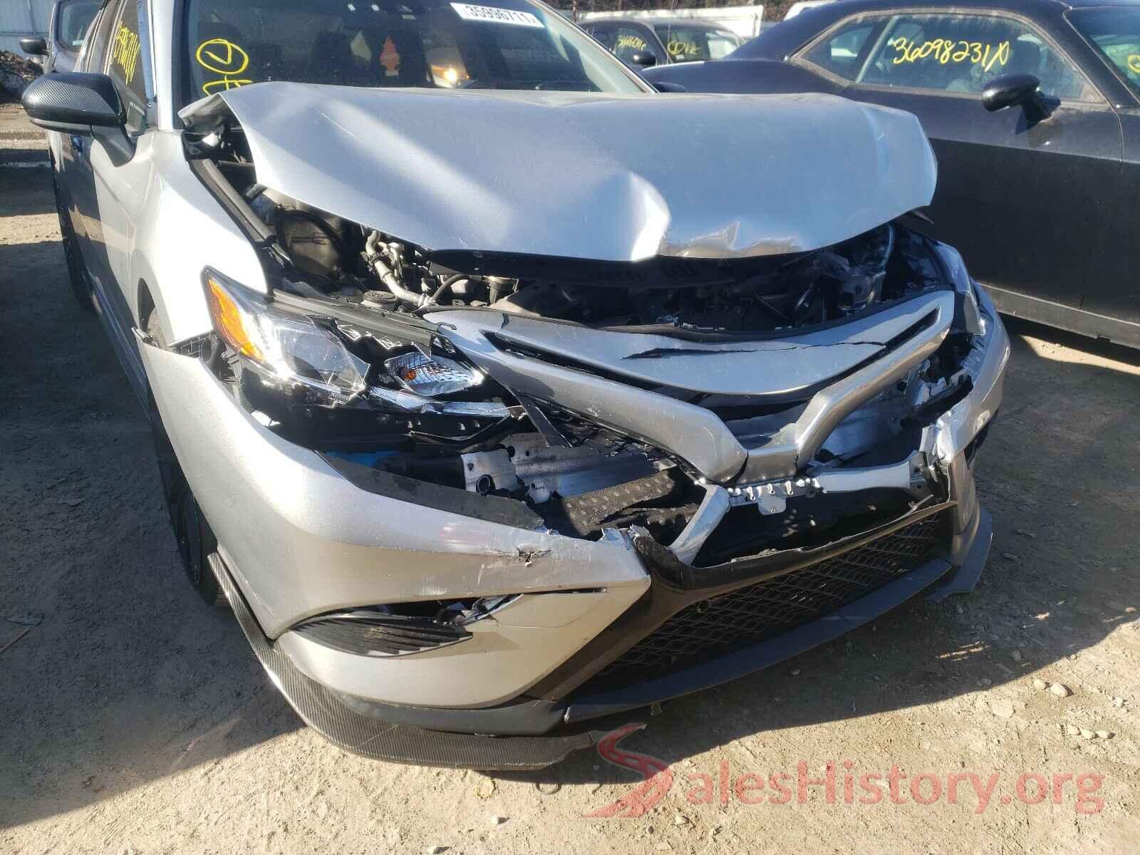 JTNB11HK8J3045250 2018 TOYOTA CAMRY