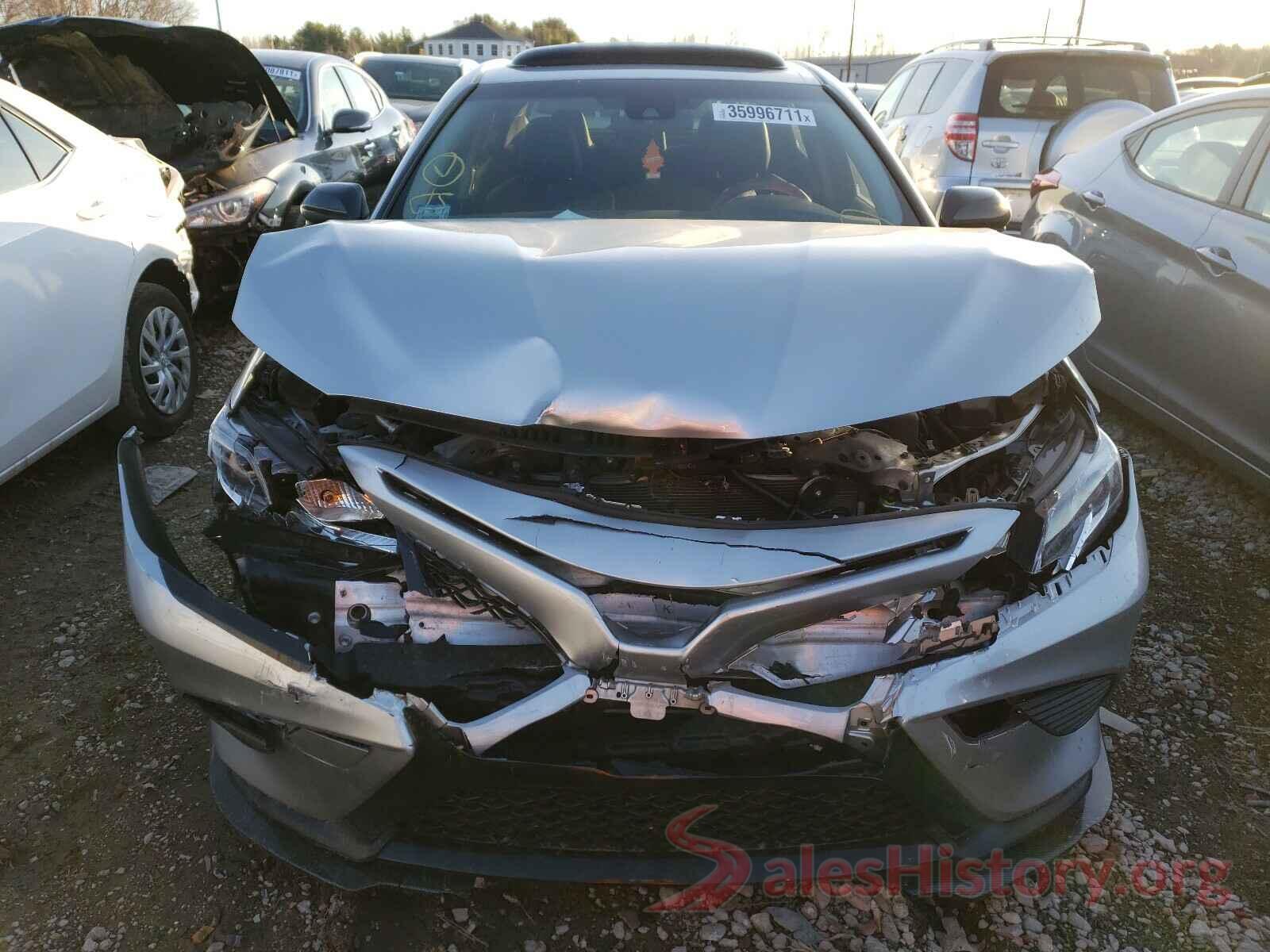 JTNB11HK8J3045250 2018 TOYOTA CAMRY