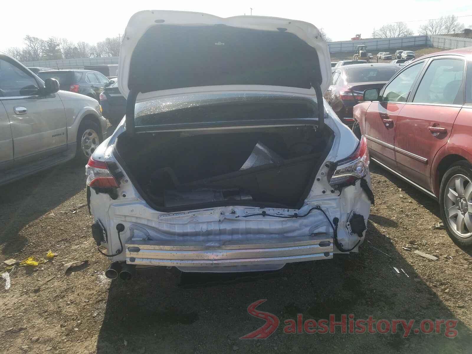 4T1KZ1AKXLU040499 2020 TOYOTA CAMRY