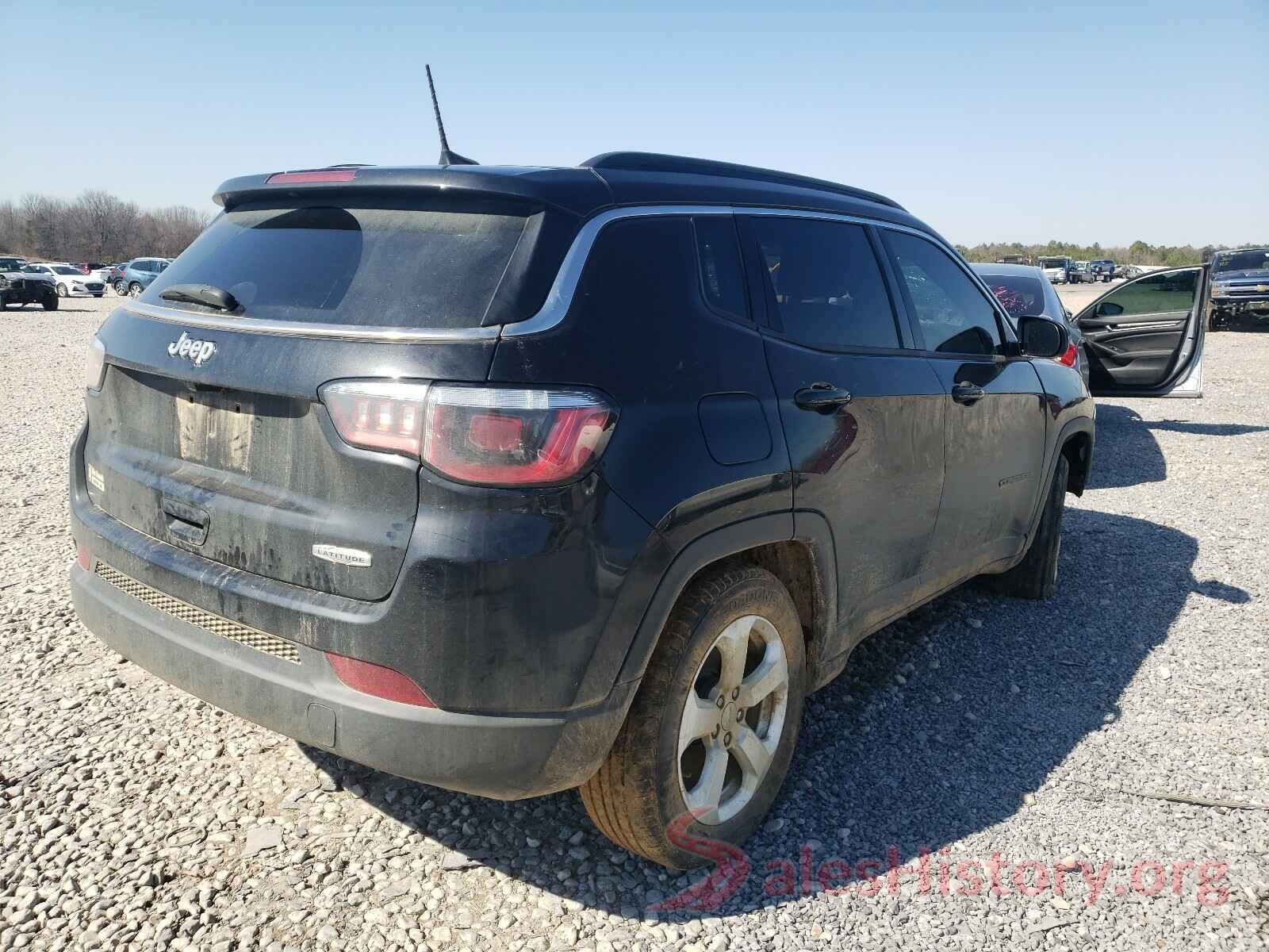 3C4NJCBB8JT268043 2018 JEEP COMPASS