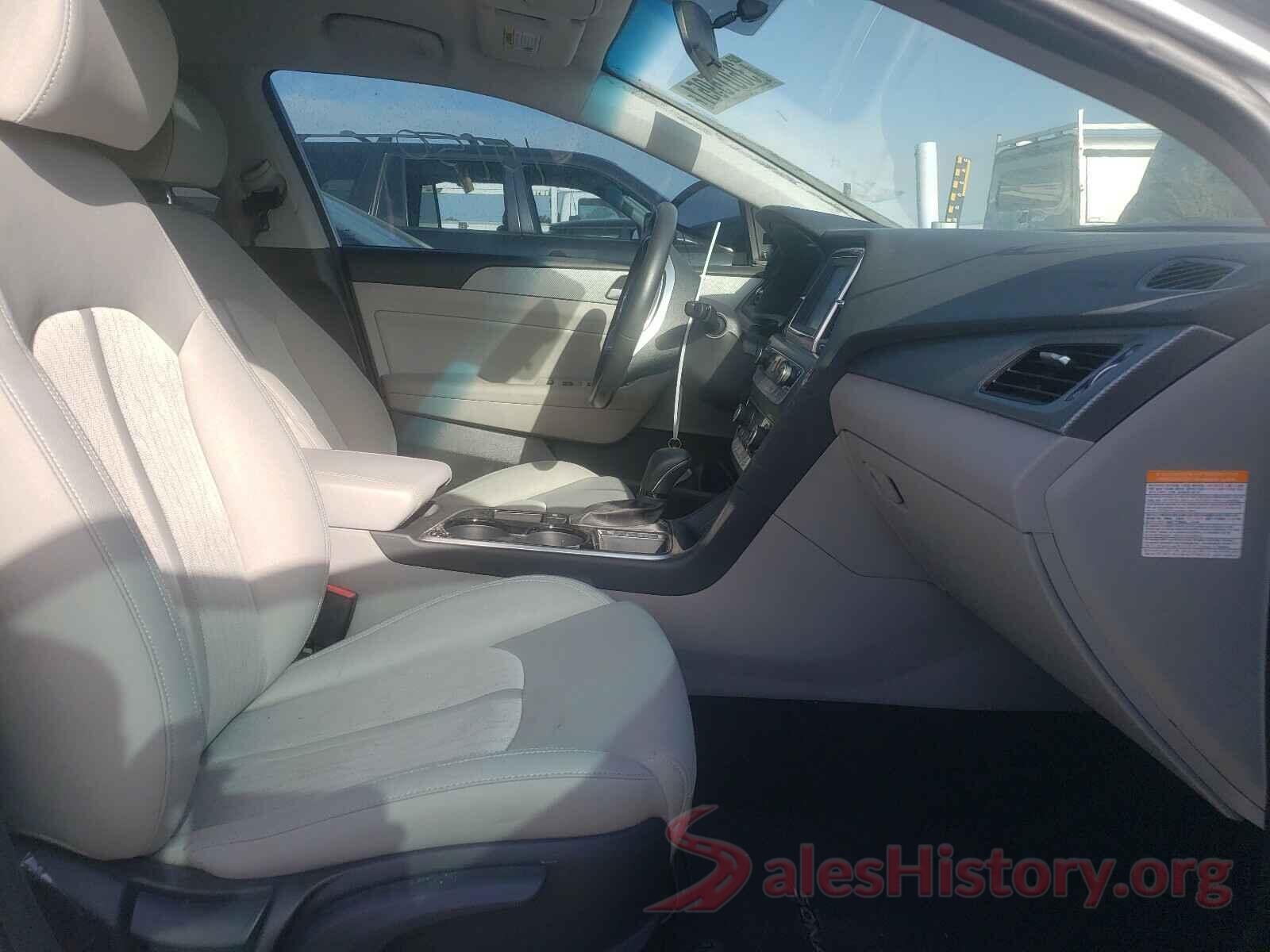 KMHE24L3XKA090974 2019 HYUNDAI SONATA