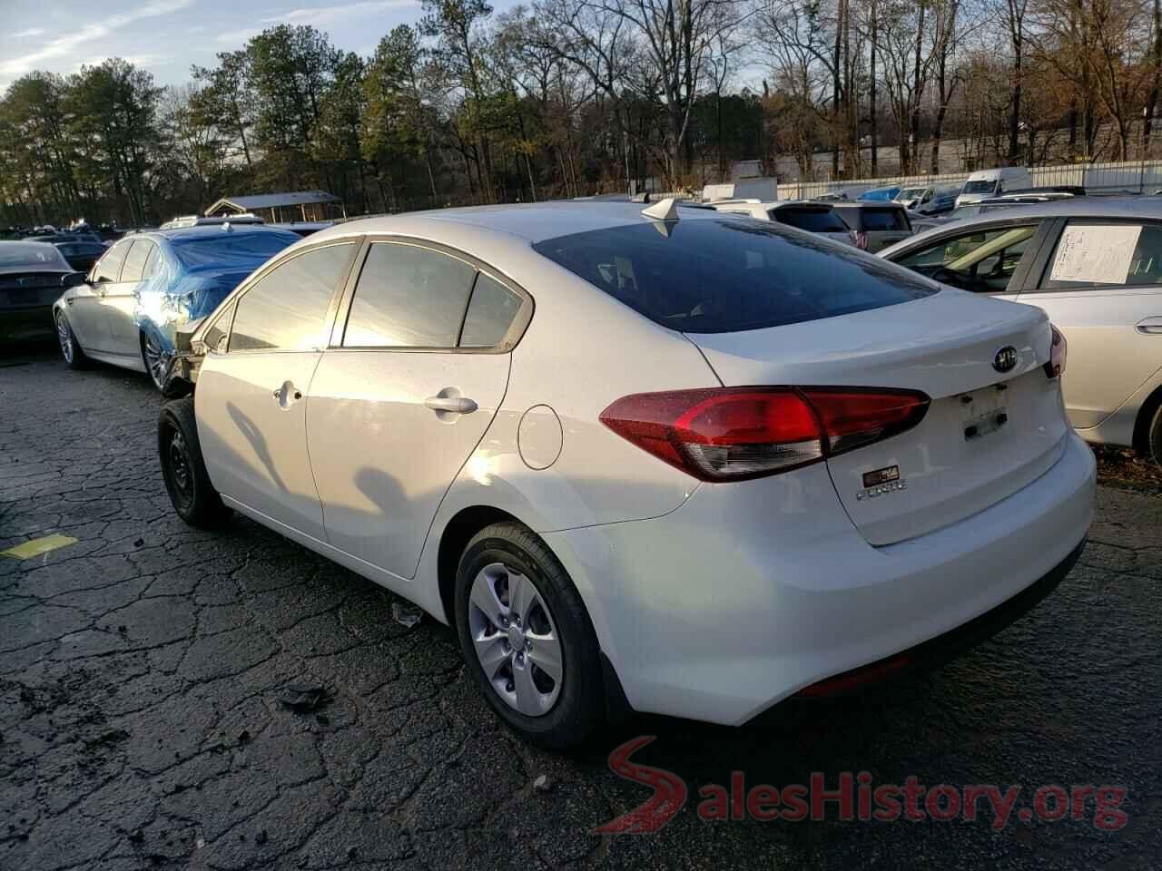 3KPFK4A75JE266422 2018 KIA FORTE