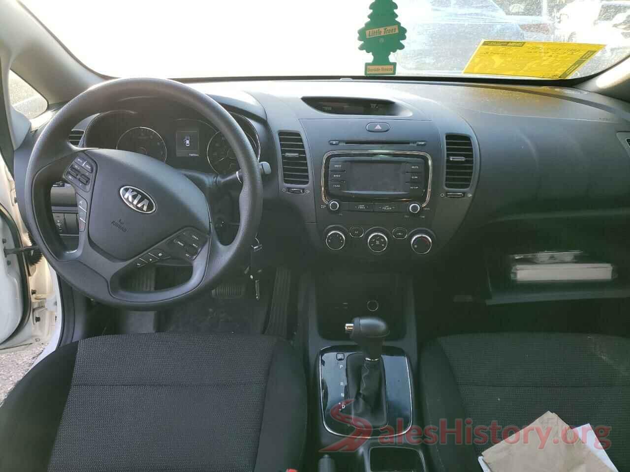 3KPFK4A75JE266422 2018 KIA FORTE