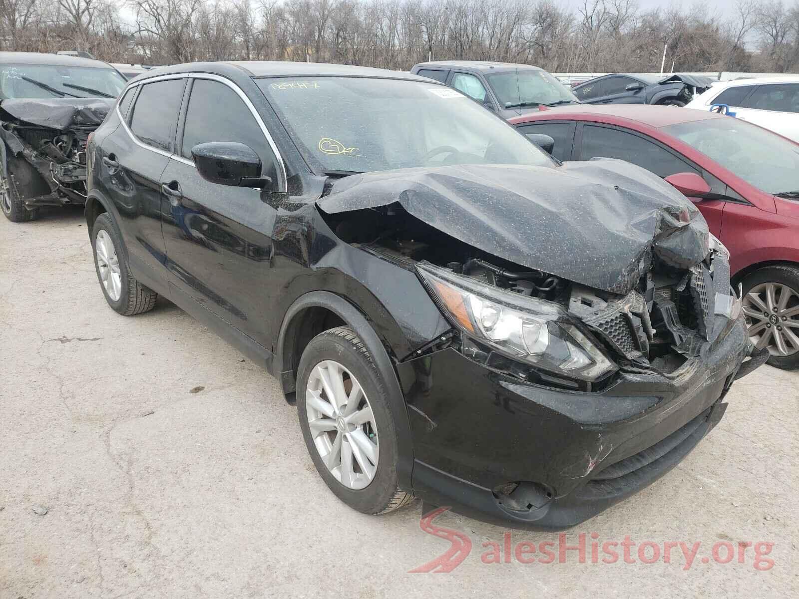 JN1BJ1CP2JW189417 2018 NISSAN ROGUE