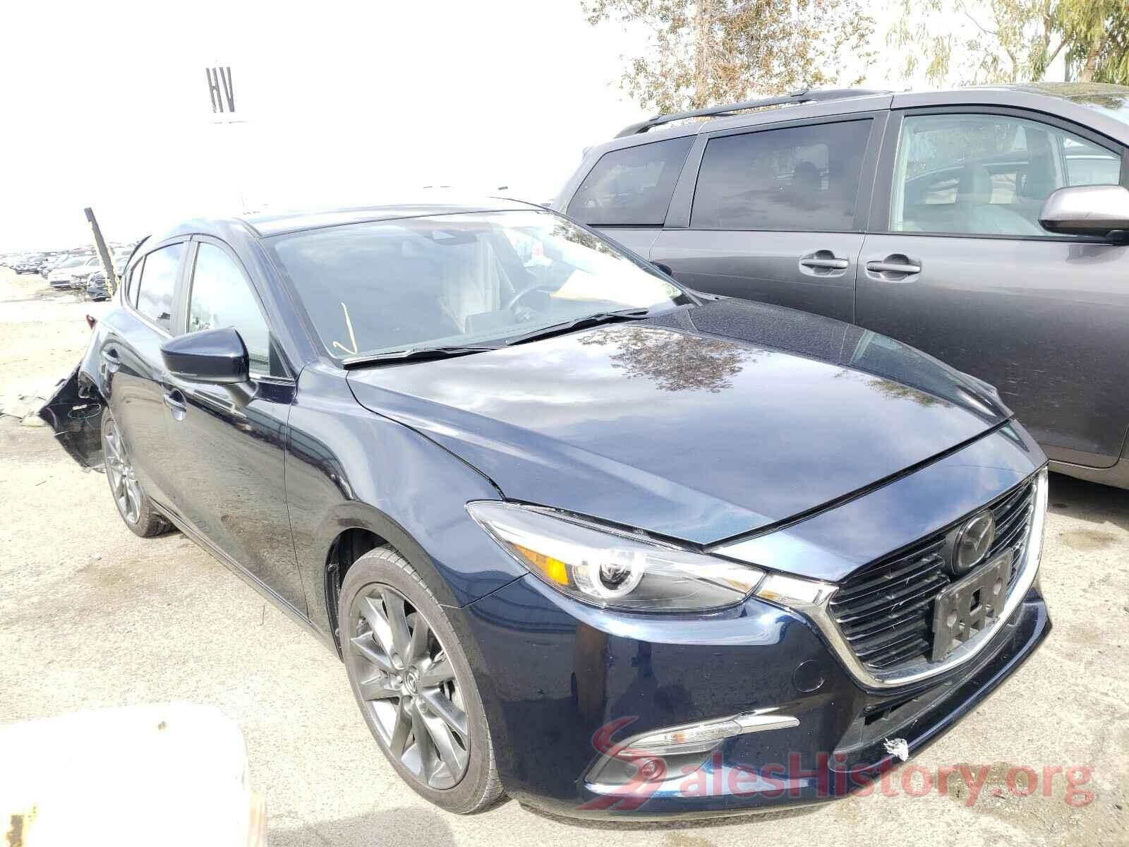 3MZBN1M36JM270351 2018 MAZDA 3