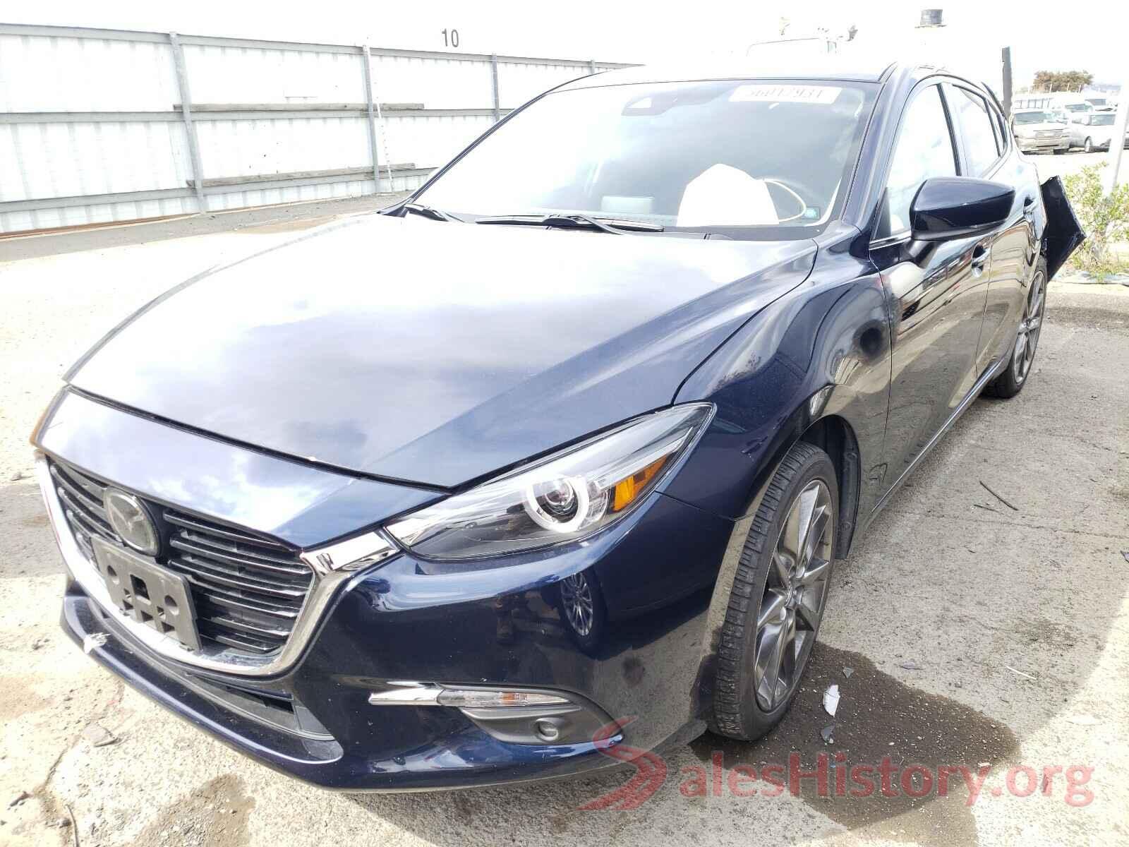 3MZBN1M36JM270351 2018 MAZDA 3