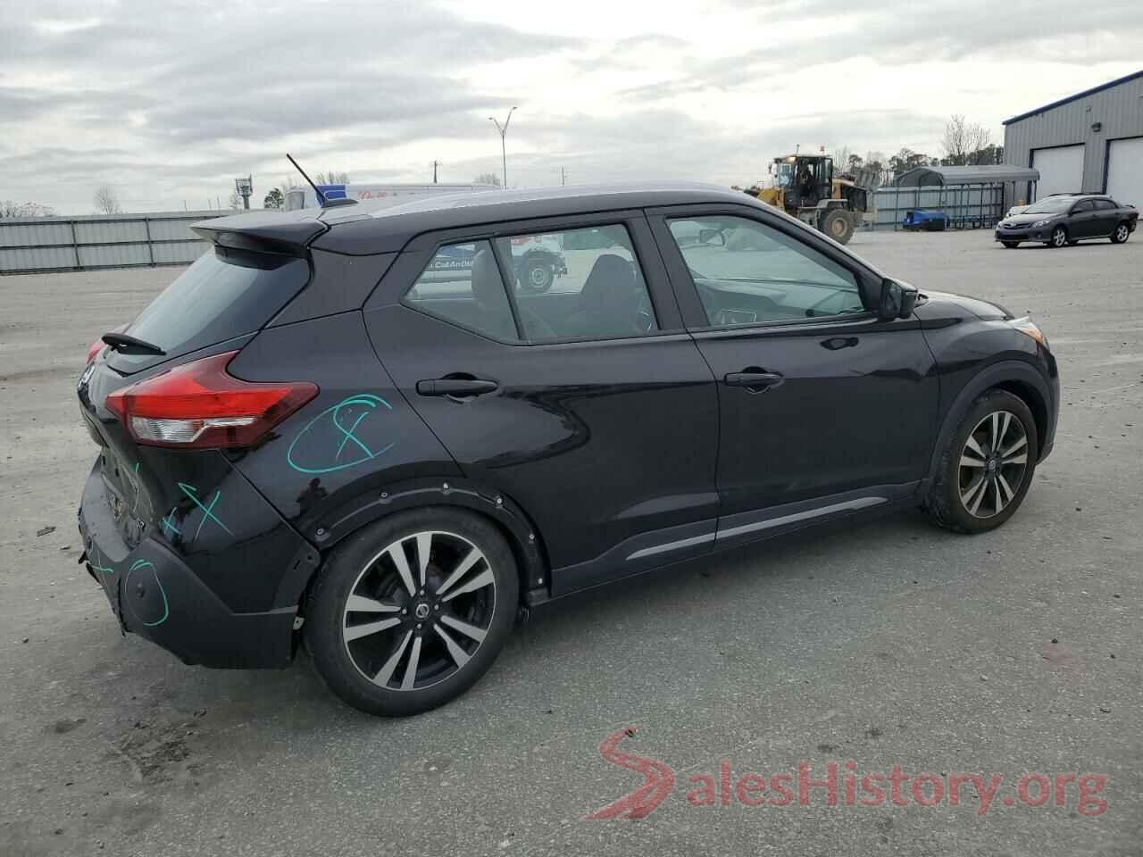 3N1CP5DV7LL476526 2020 NISSAN KICKS