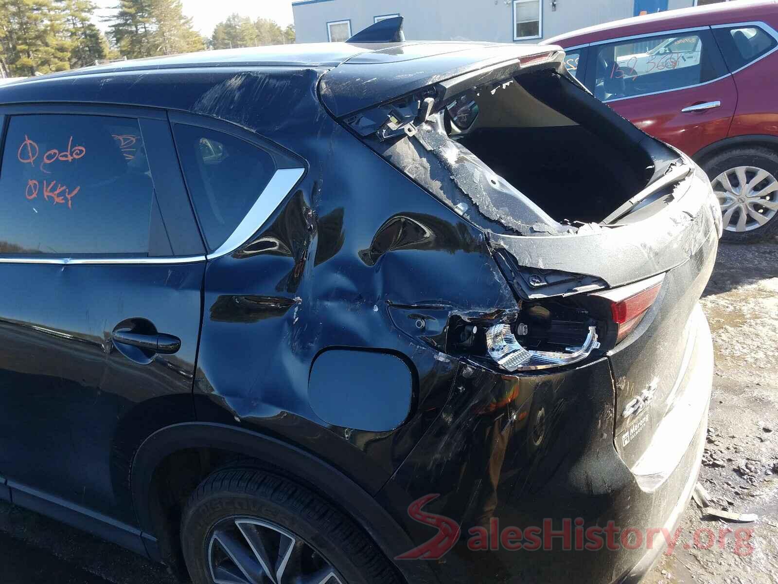 JM3KFBCM1J1452818 2018 MAZDA CX-5