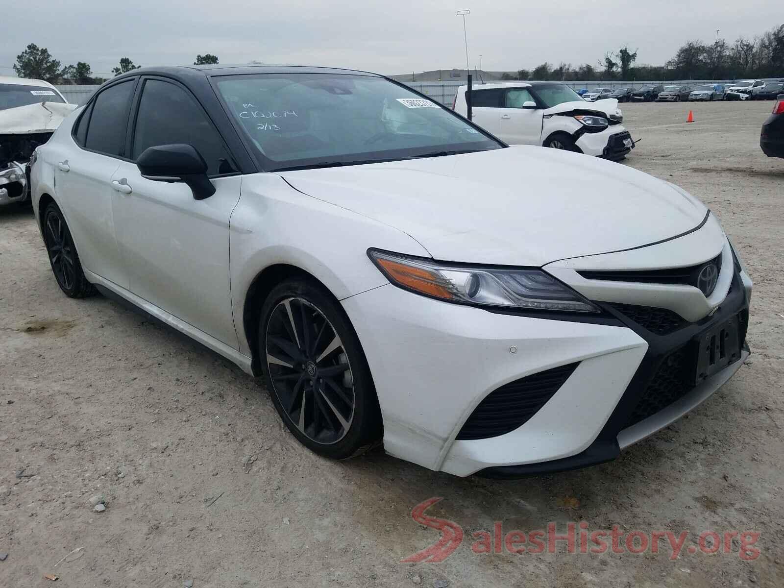 4T1B61HK0KU272462 2019 TOYOTA CAMRY