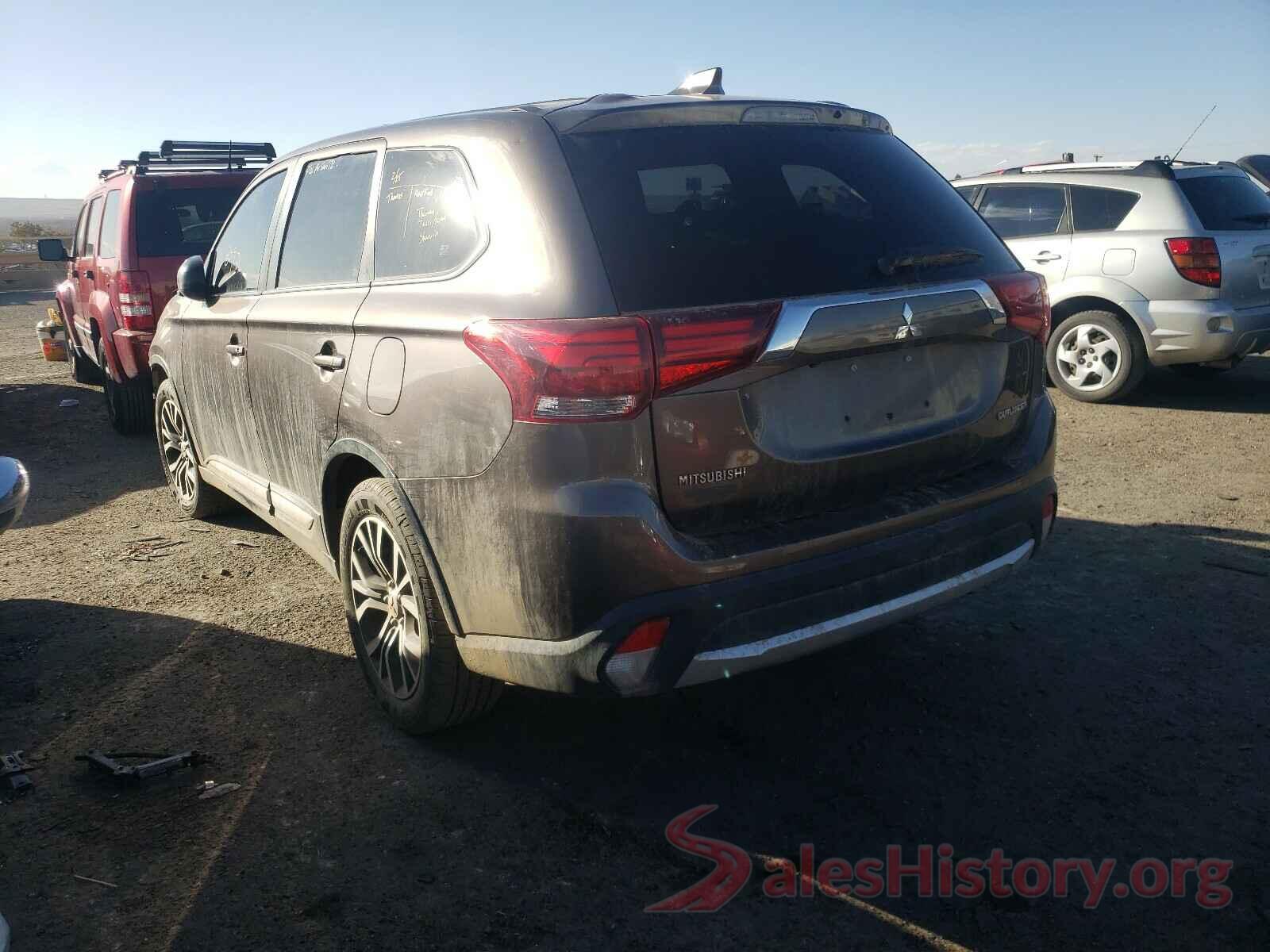 JA4AZ2A37JZ006268 2018 MITSUBISHI OUTLANDER