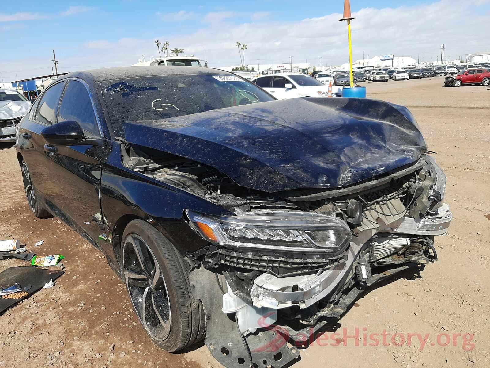 1HGCV1F30JA134526 2018 HONDA ACCORD