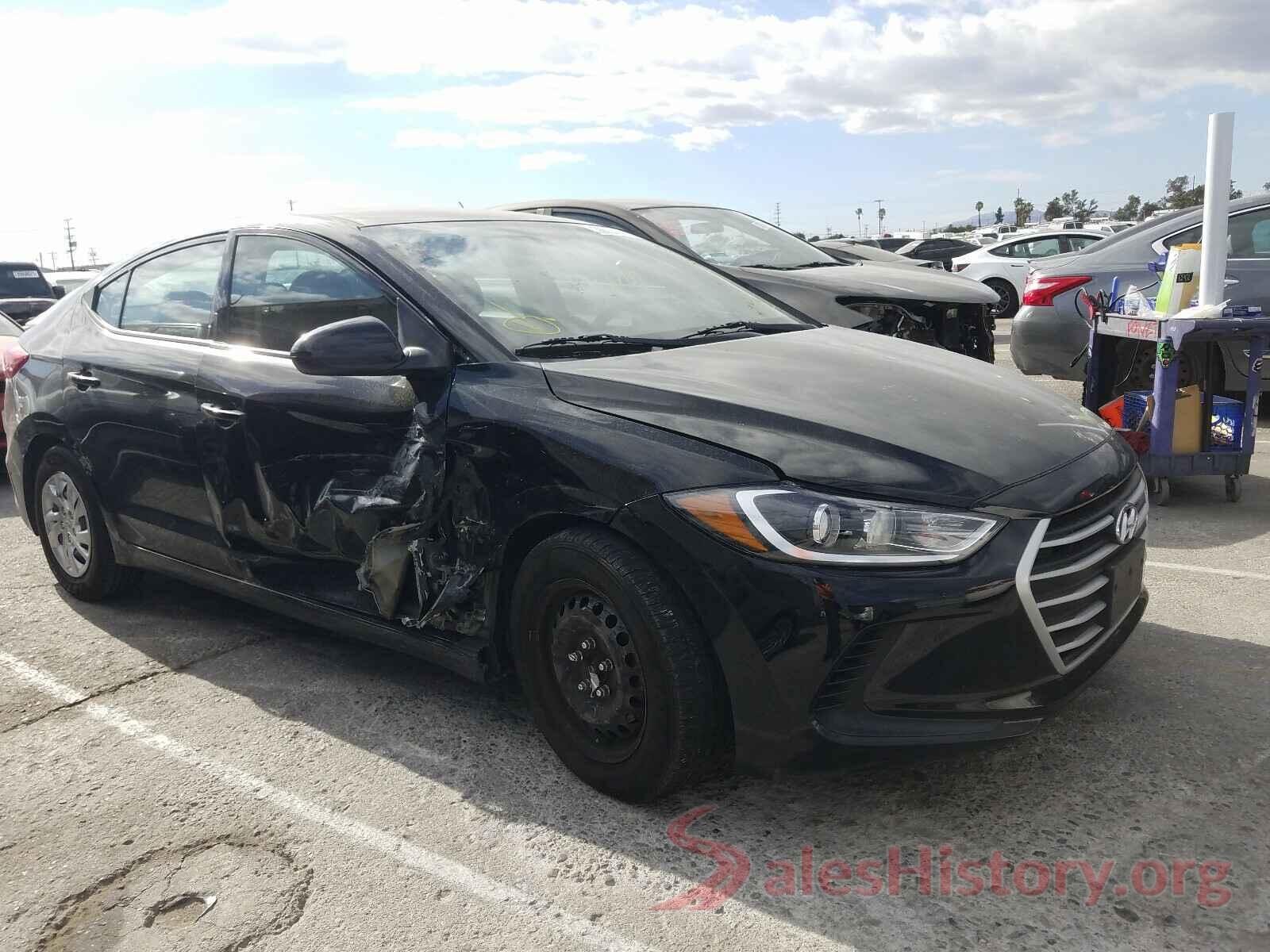 5NPD74LF9JH233402 2018 HYUNDAI ELANTRA