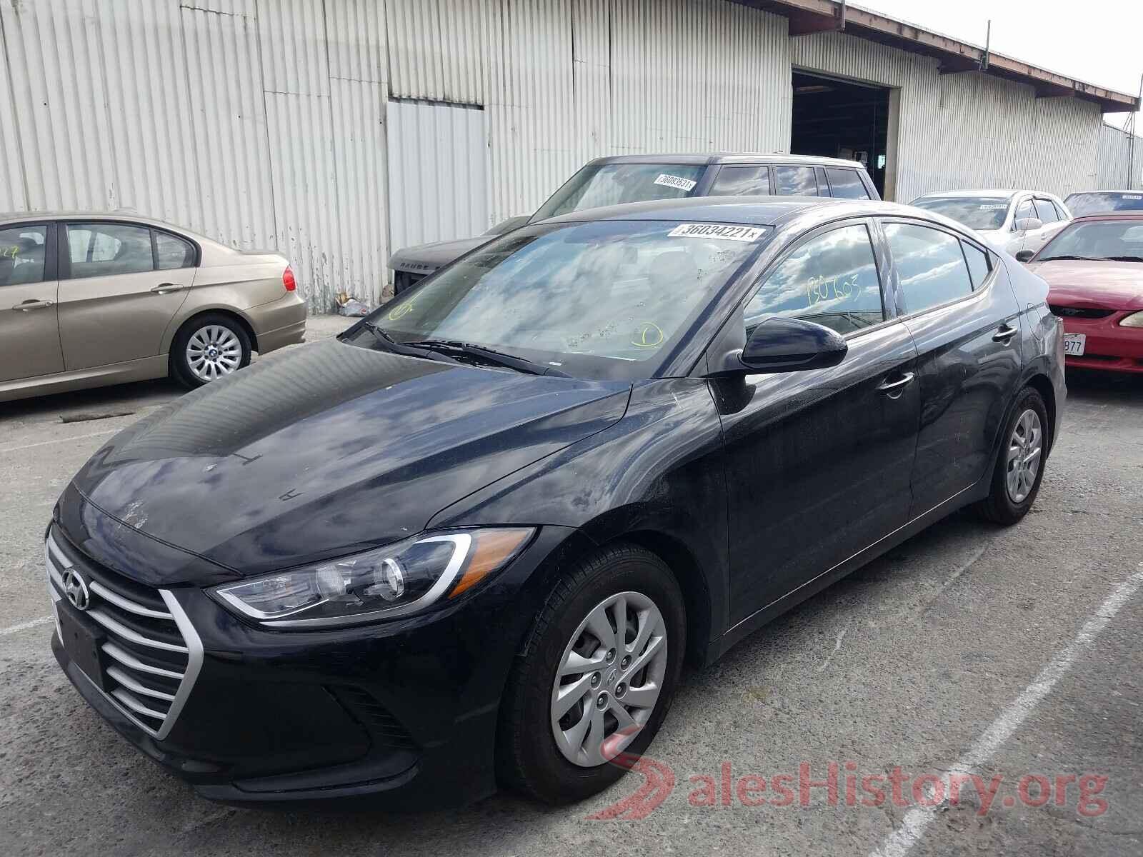 5NPD74LF9JH233402 2018 HYUNDAI ELANTRA