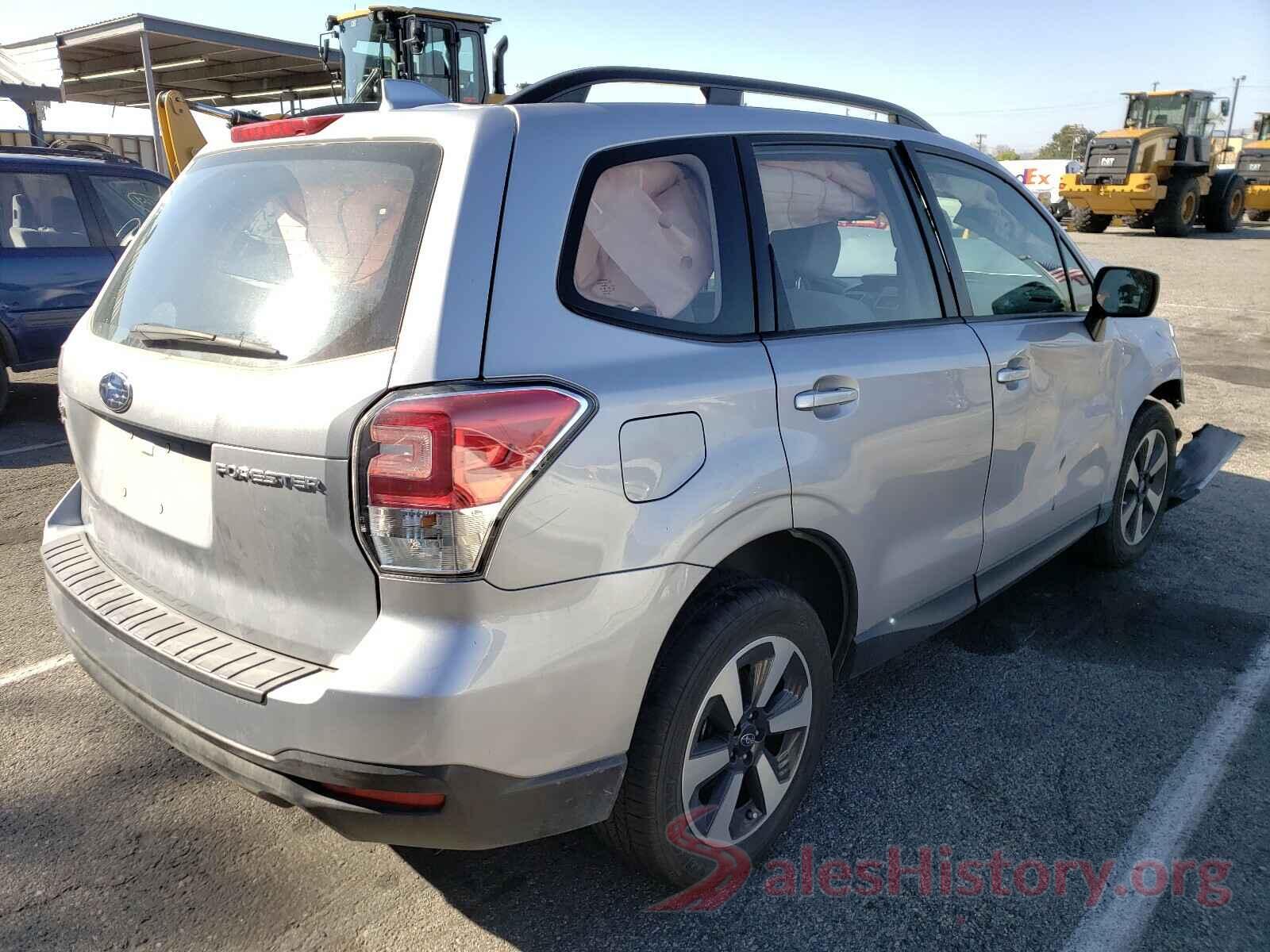 JF2SJABC5JH573659 2018 SUBARU FORESTER