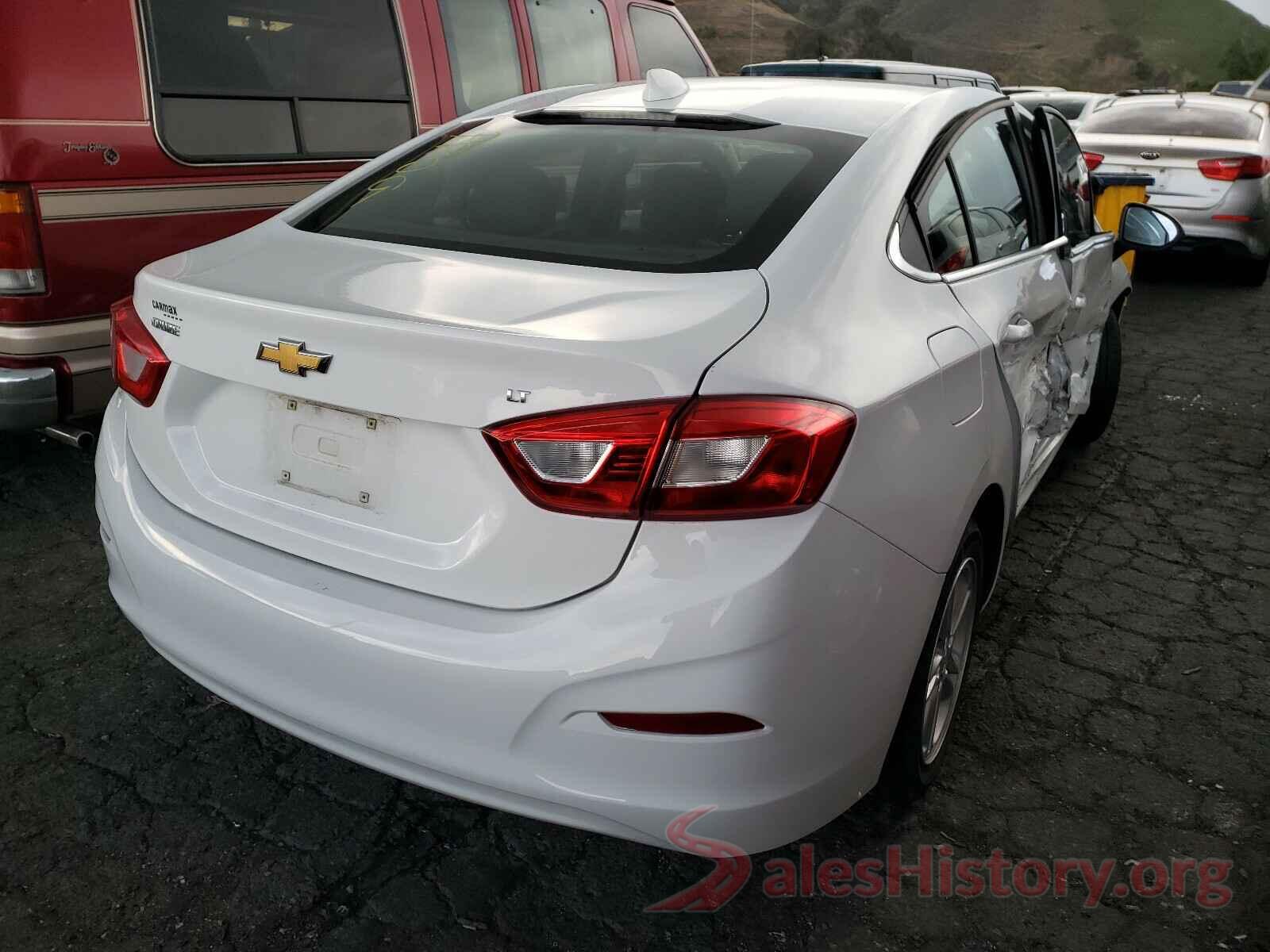 1G1BE5SM4J7183041 2018 CHEVROLET CRUZE