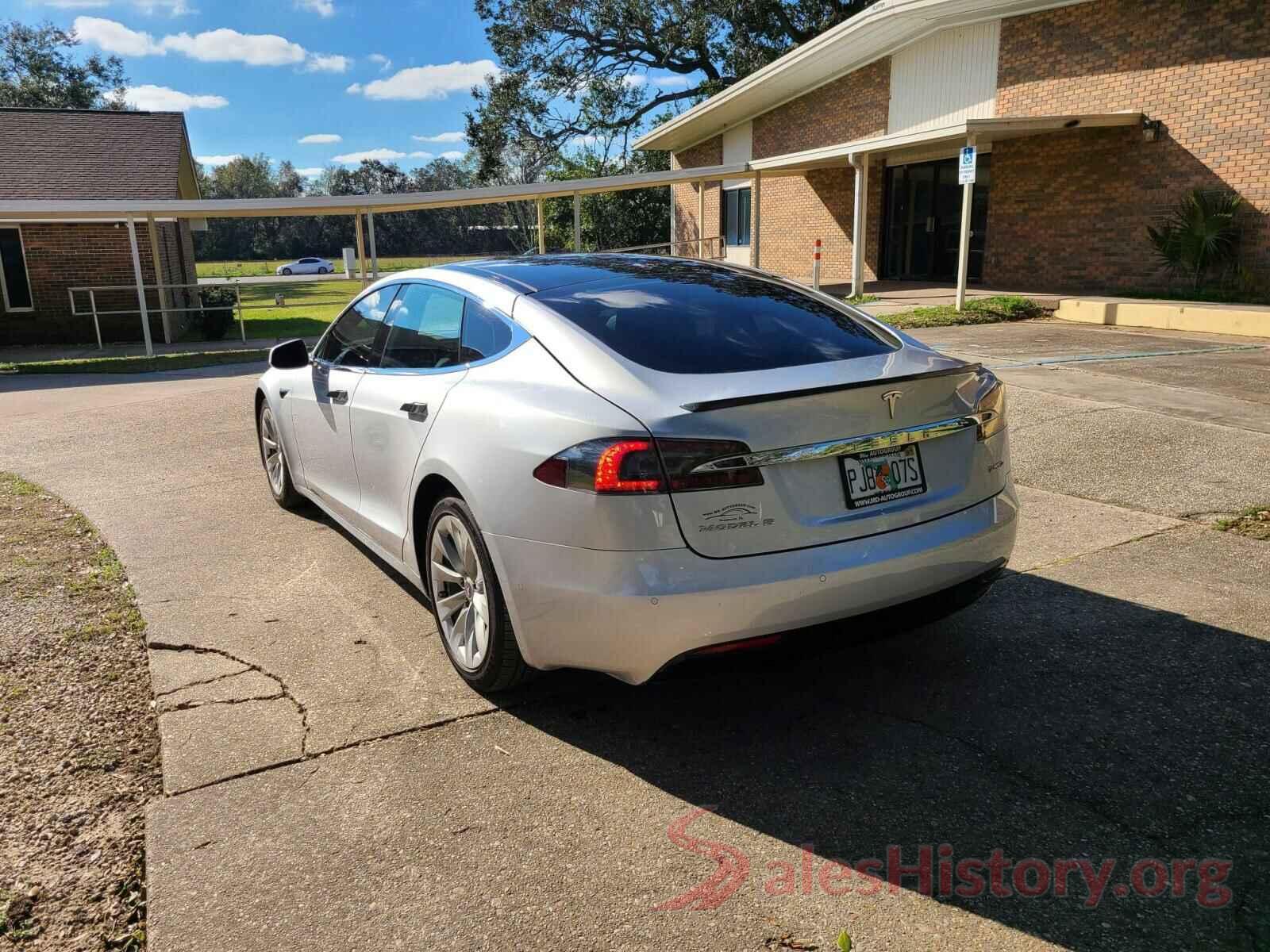 5YJSA1E24HF175984 2017 TESLA MODEL S