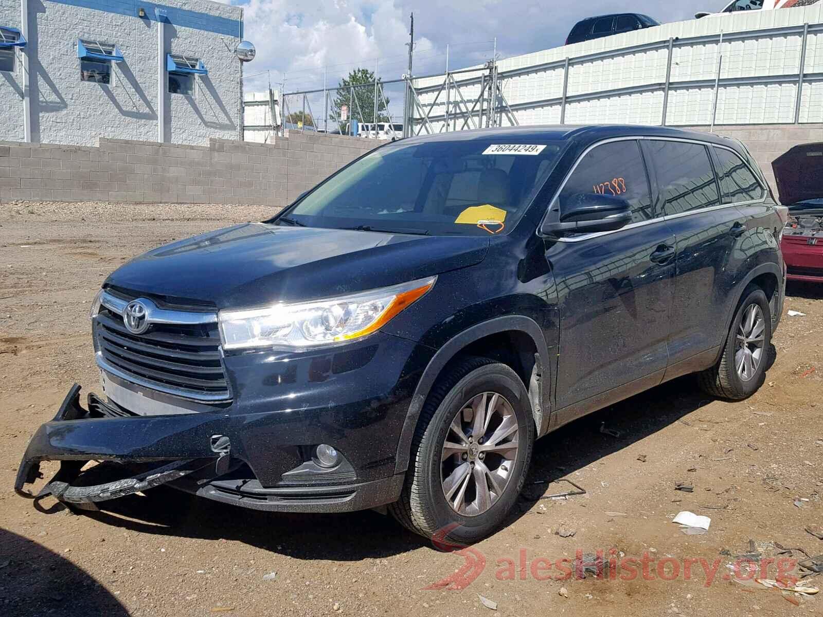 5TDZKRFH0FS044511 2015 TOYOTA HIGHLANDER