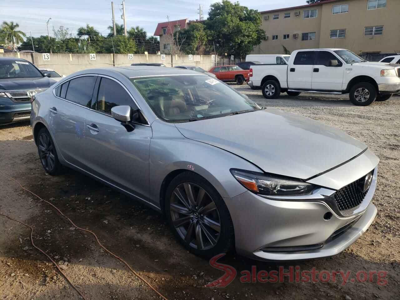 JM1GL1VM8J1307015 2018 MAZDA 6