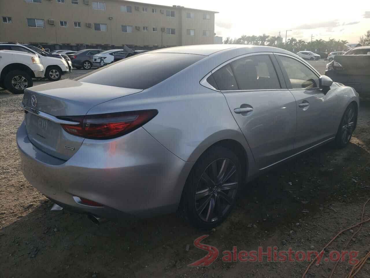 JM1GL1VM8J1307015 2018 MAZDA 6