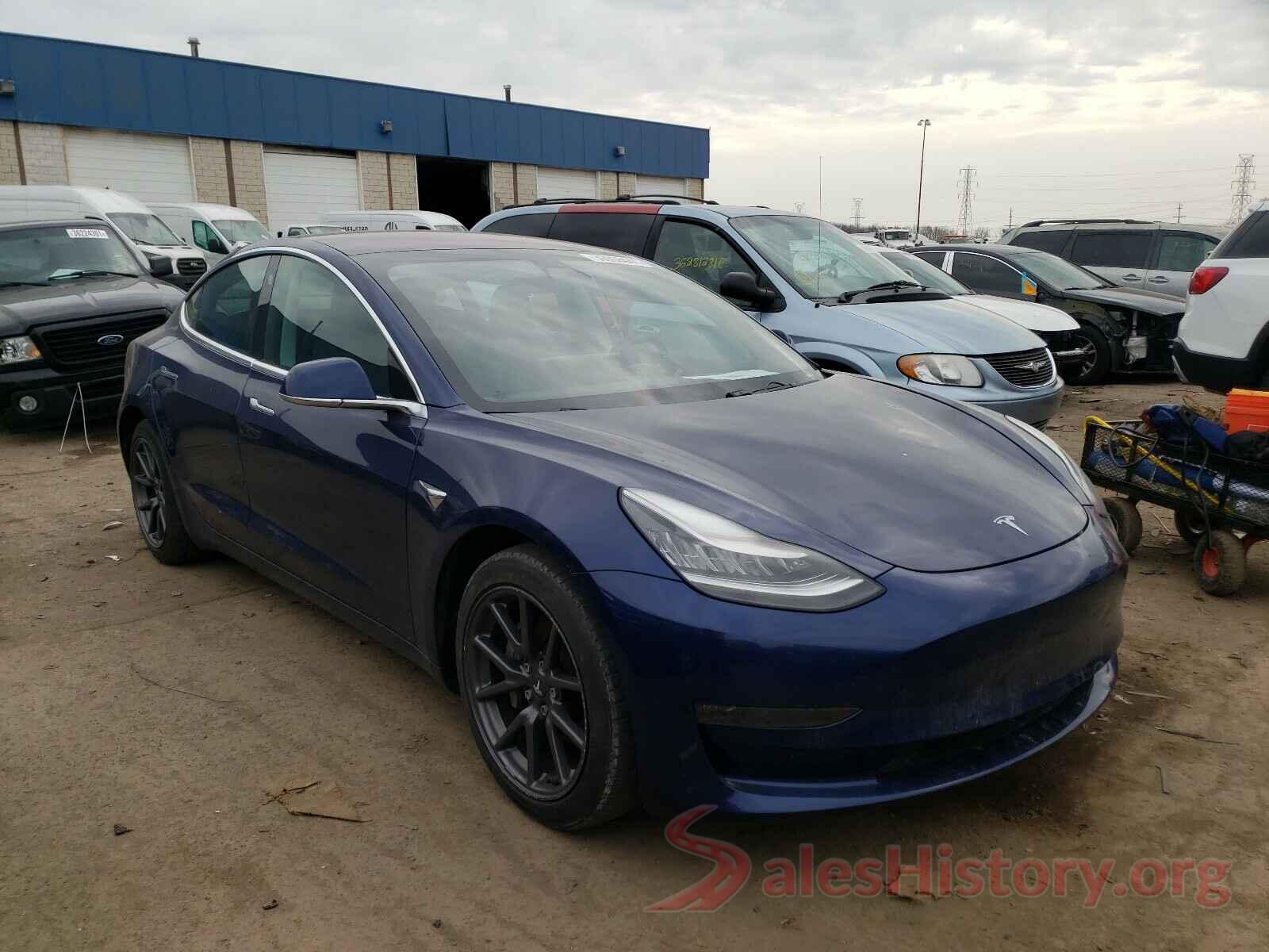 5YJ3E1EB3JF088379 2018 TESLA MODEL 3