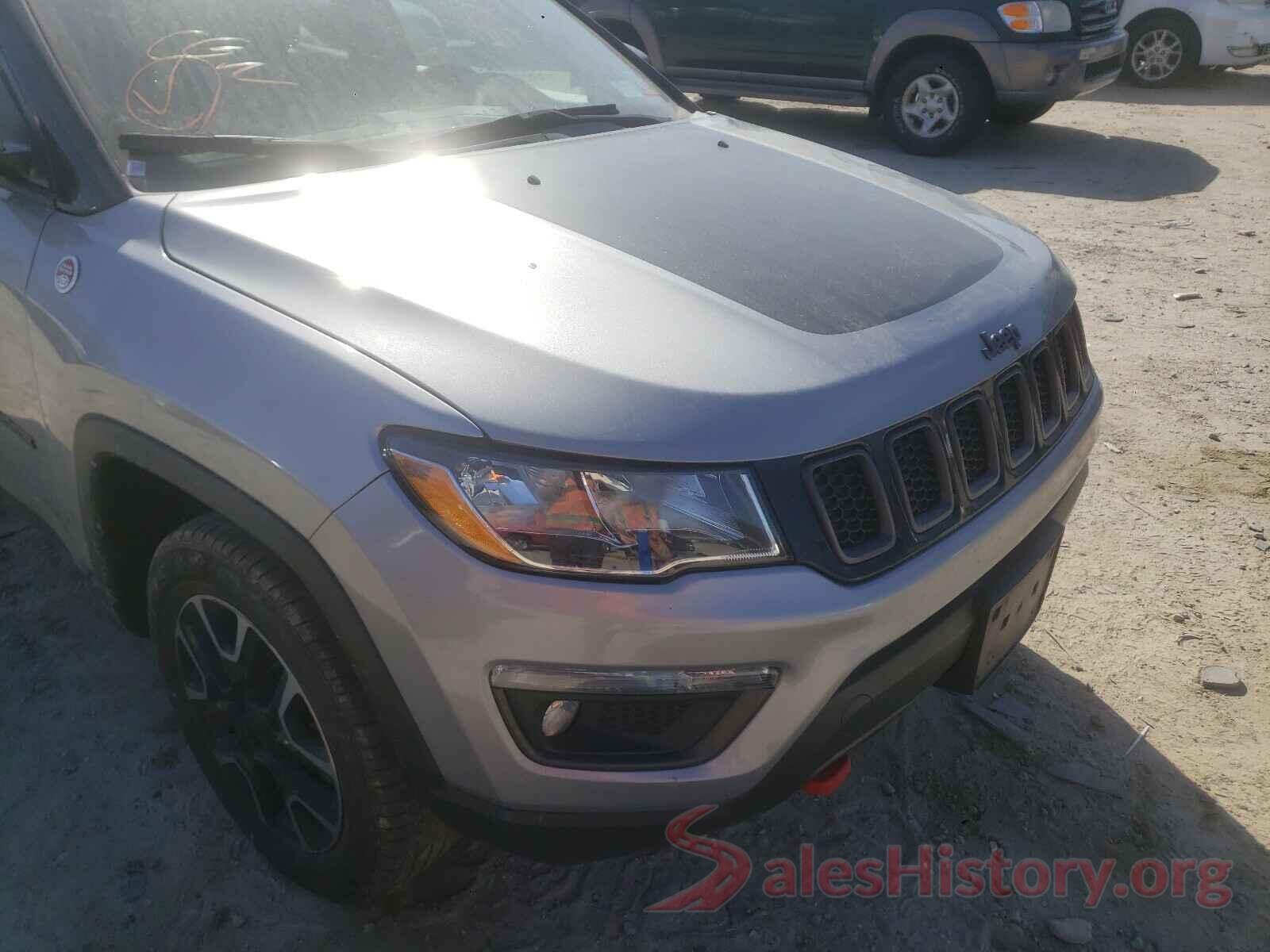 3C4NJDDB3KT721604 2019 JEEP COMPASS