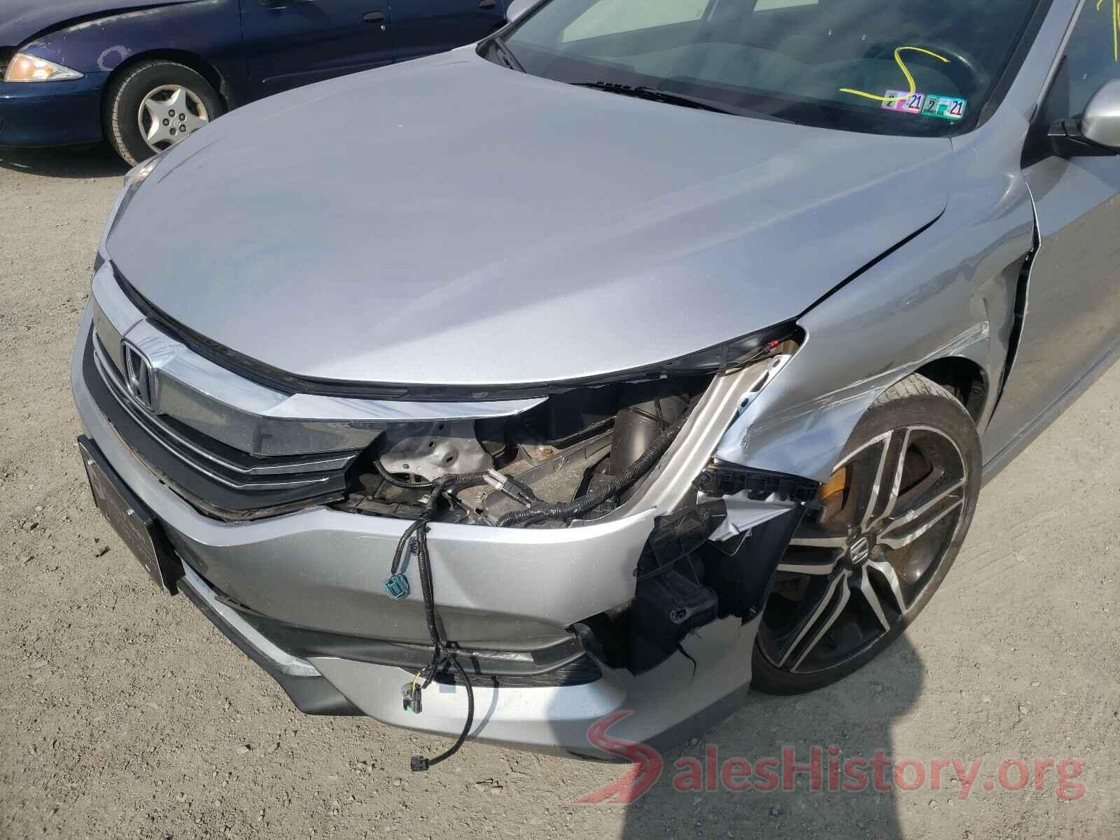 1HGCR2F10HA115946 2017 HONDA ACCORD