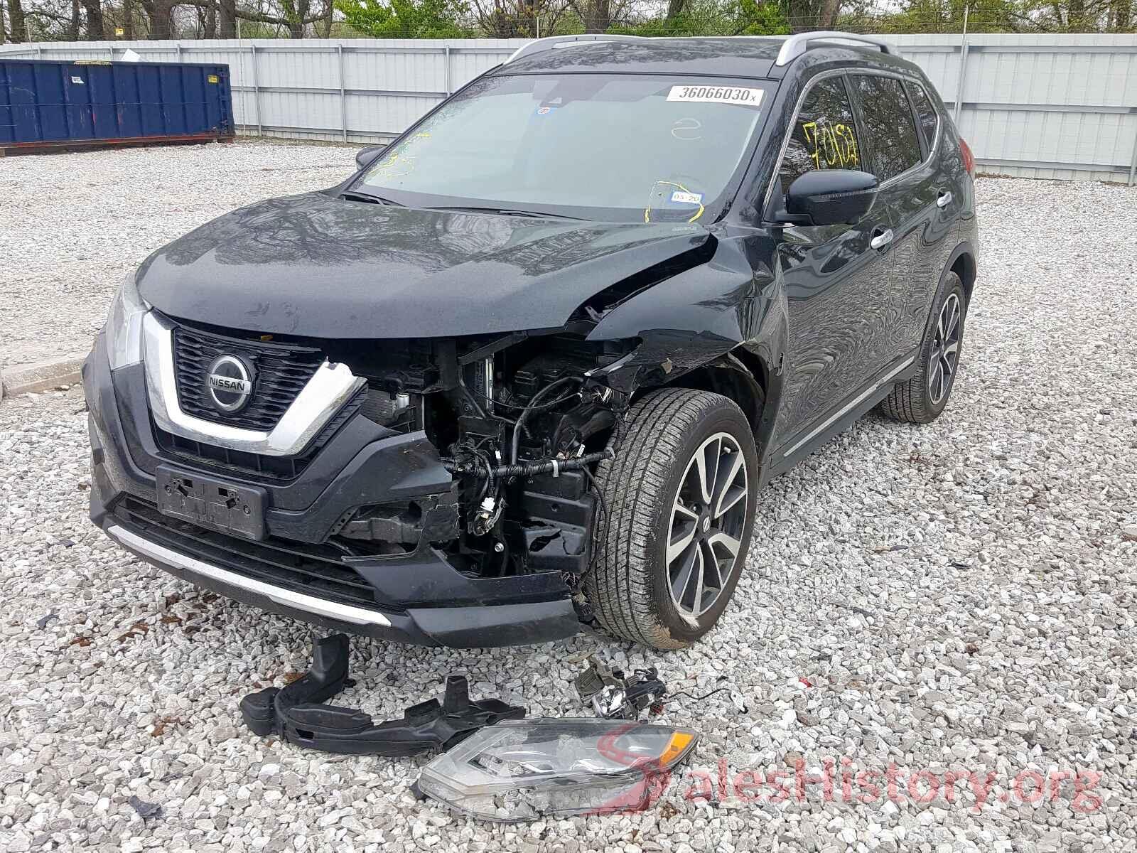 JN8AT2MV6JW325574 2018 NISSAN ROGUE