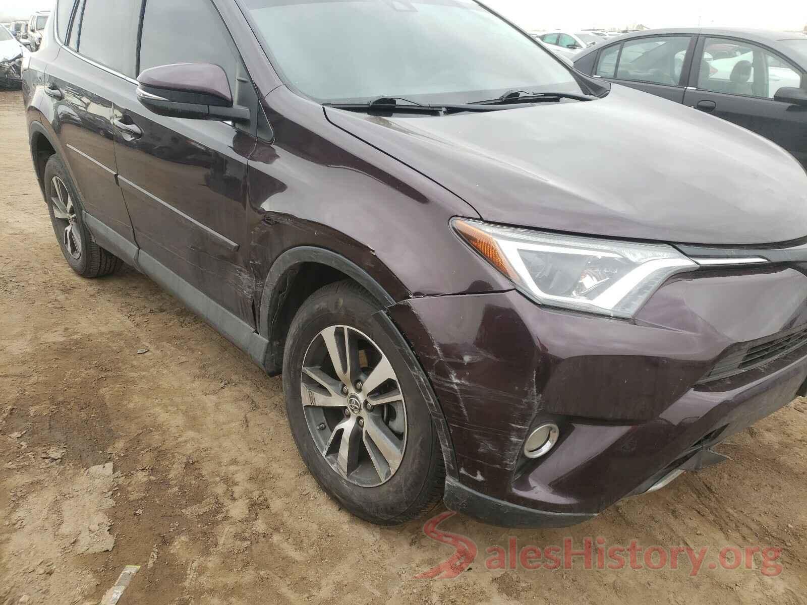 2T3RFREV9HW663024 2017 TOYOTA RAV4