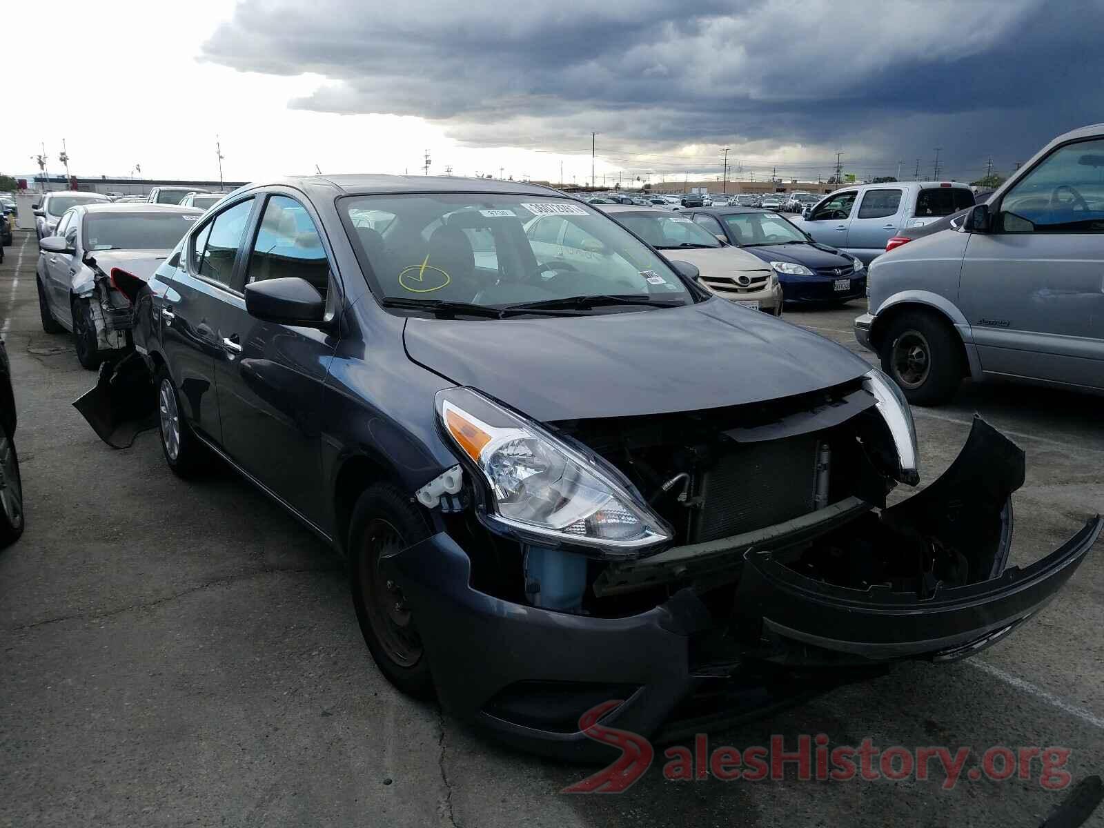 3N1CN7AP3KL839667 2019 NISSAN VERSA