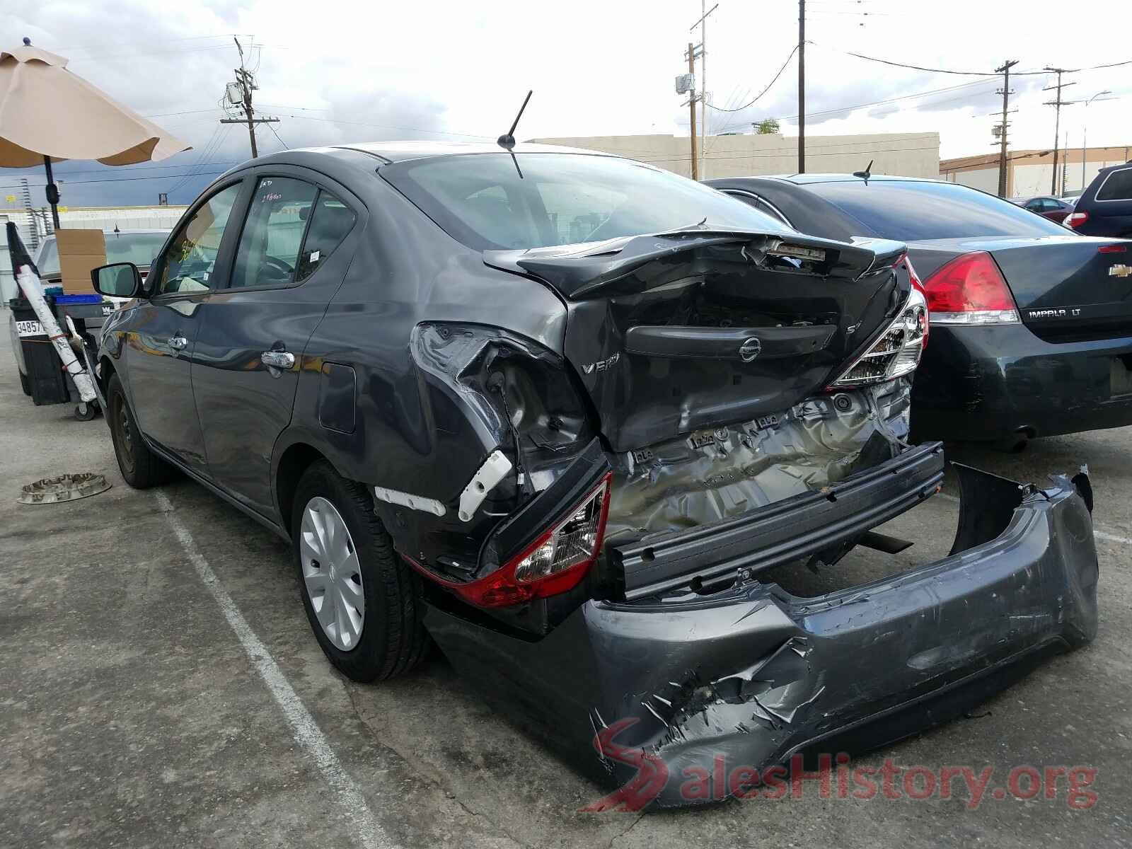 3N1CN7AP3KL839667 2019 NISSAN VERSA