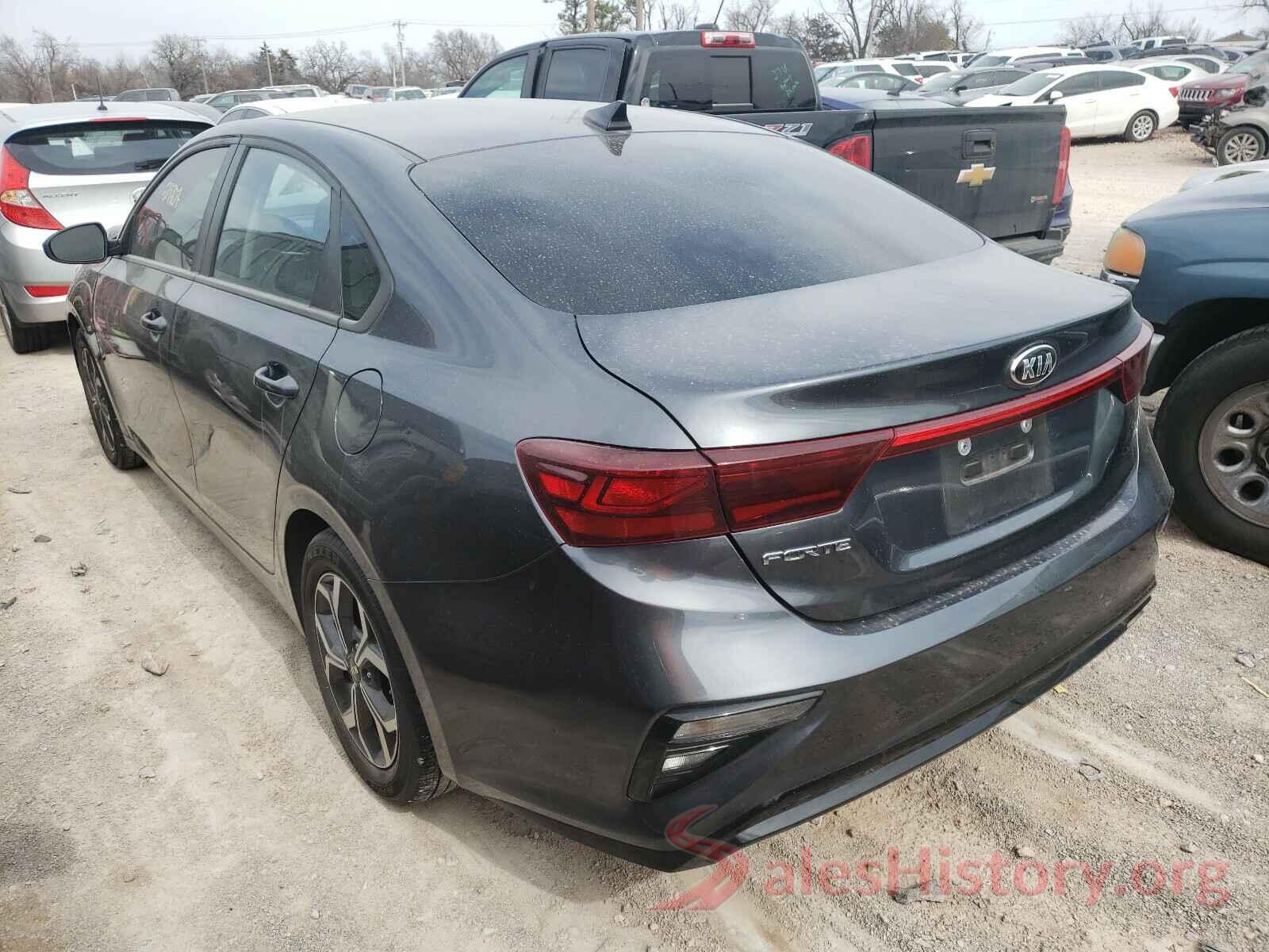 3KPF24AD4KE008822 2019 KIA FORTE