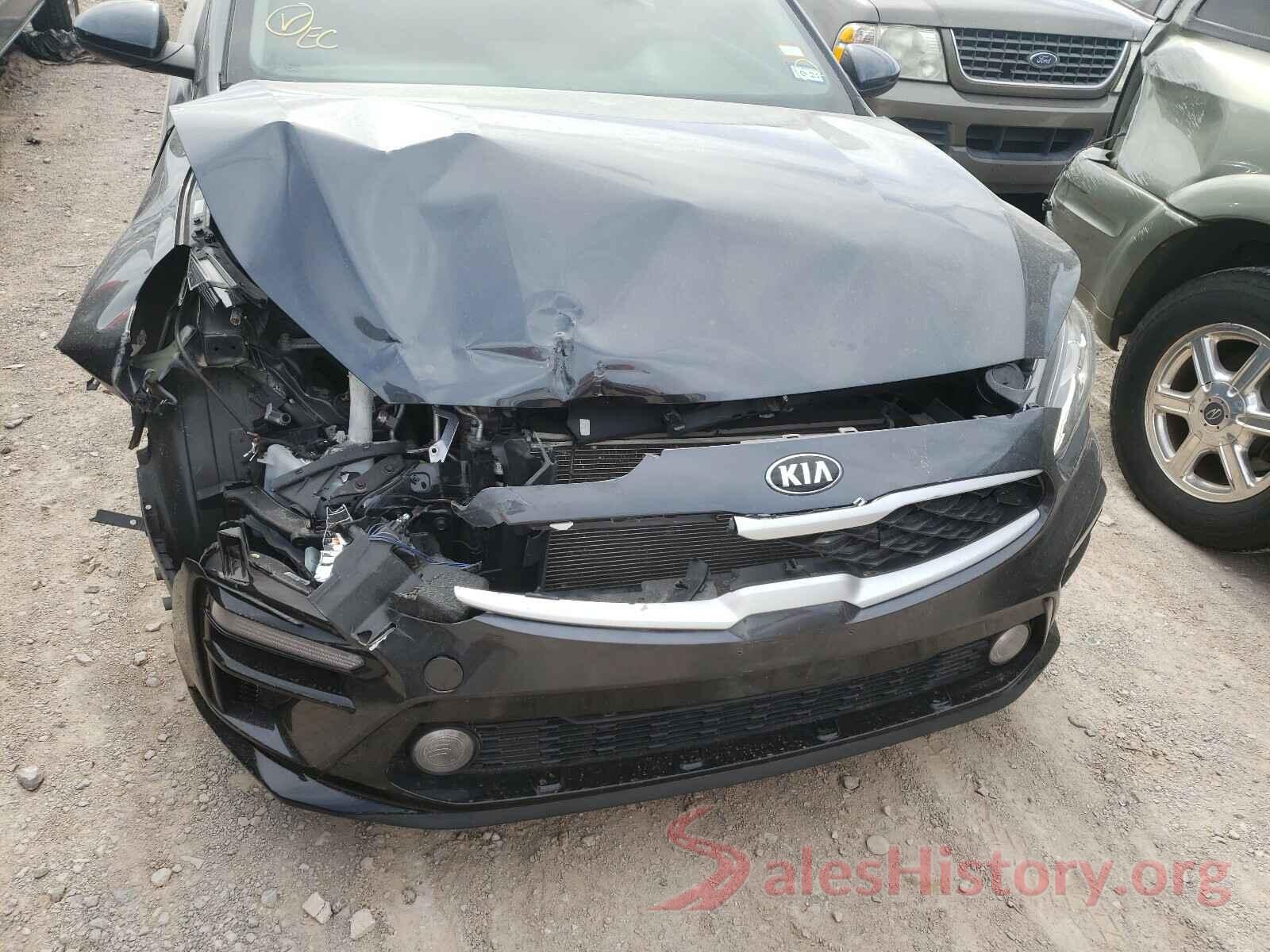 3KPF24AD4KE008822 2019 KIA FORTE