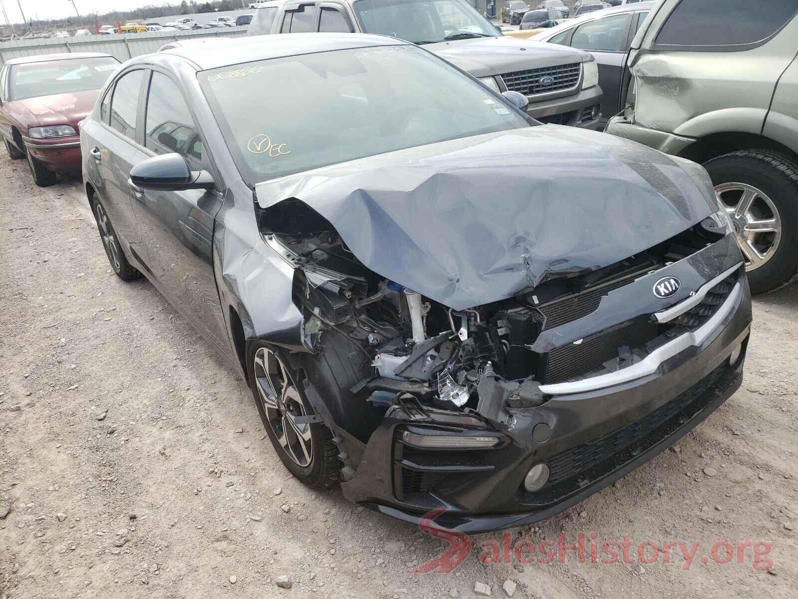 3KPF24AD4KE008822 2019 KIA FORTE