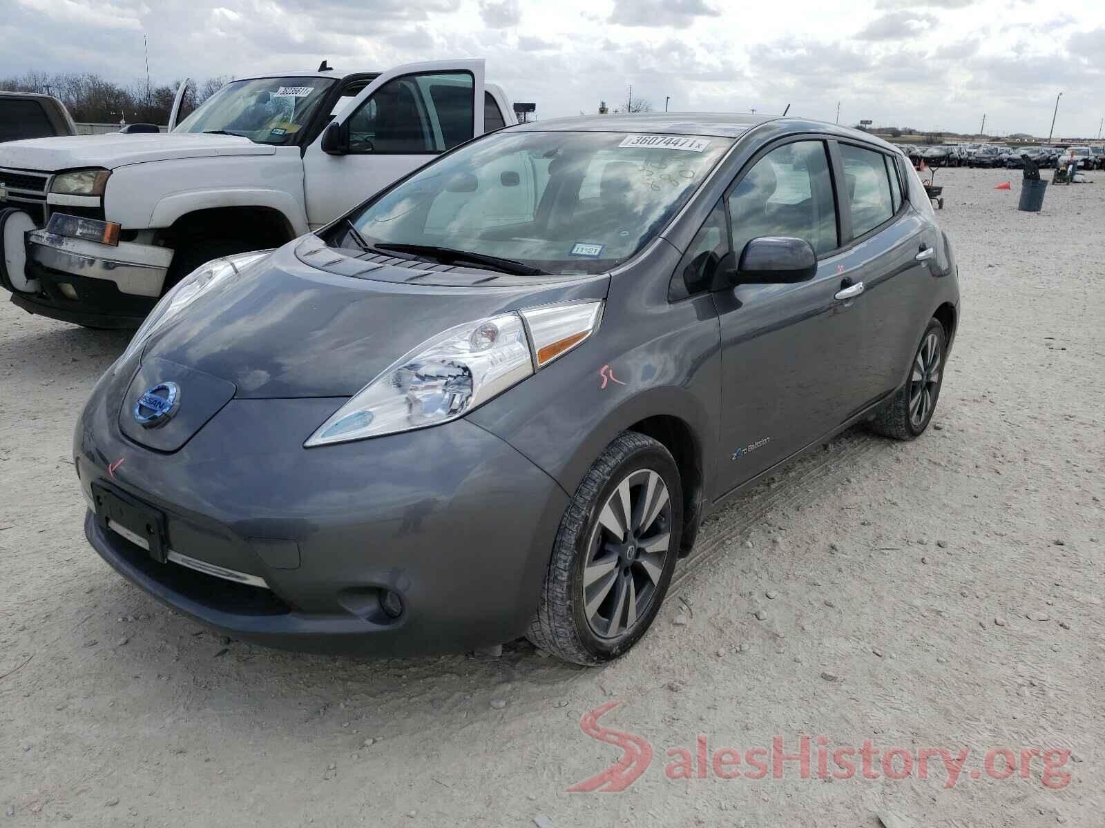 1N4BZ0CP2HC305880 2017 NISSAN LEAF