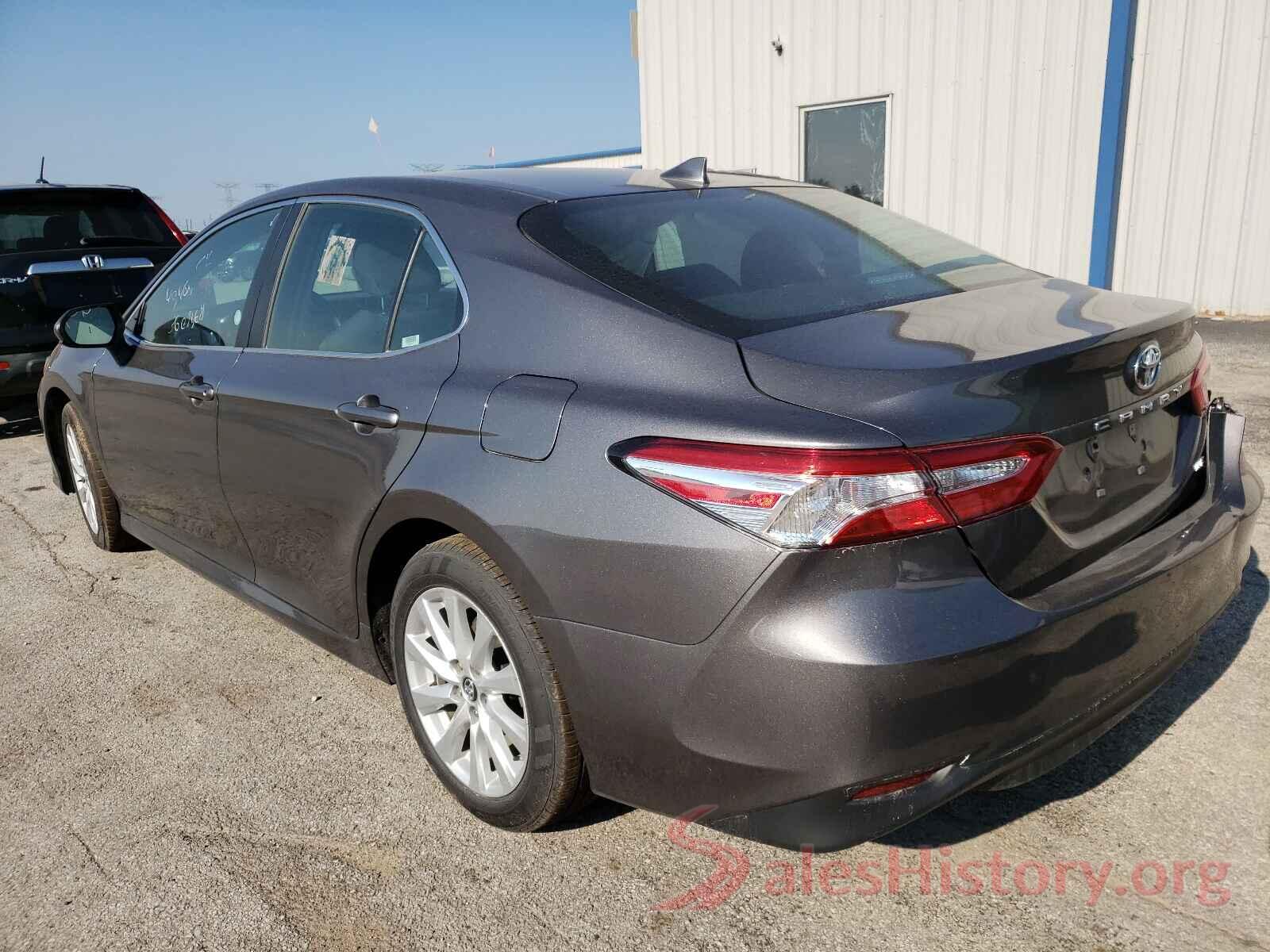 4T1B11HK0KU257782 2019 TOYOTA CAMRY