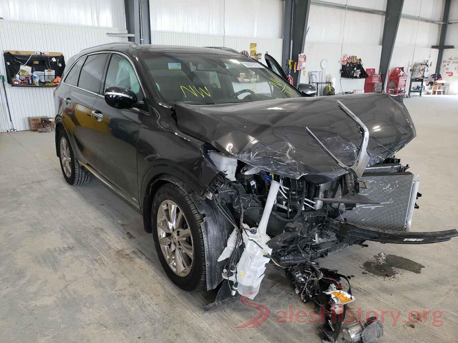 5XYPKDA50JG420749 2018 KIA SORENTO