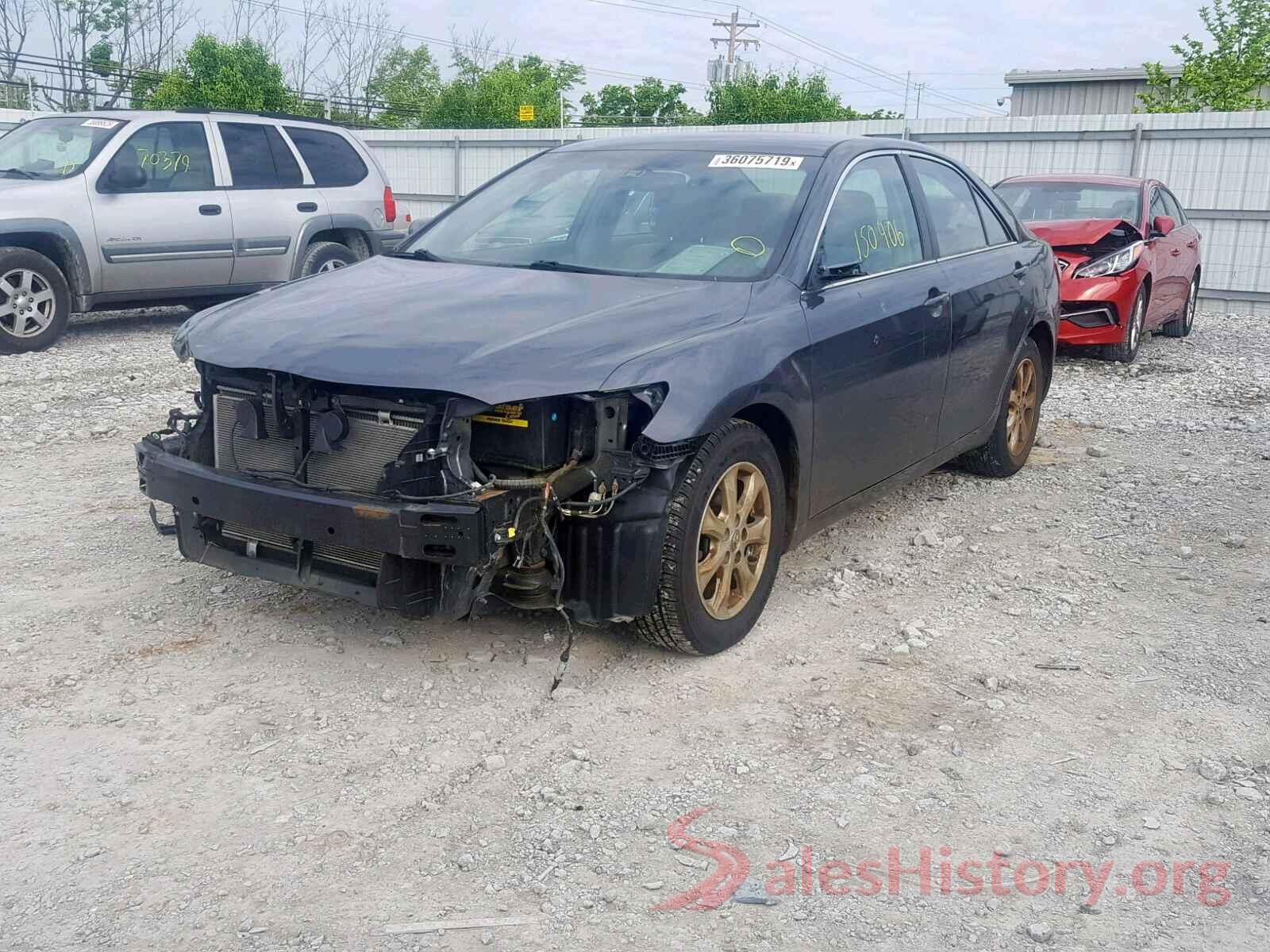 4T1BF3EK2AU112565 2010 TOYOTA CAMRY BASE