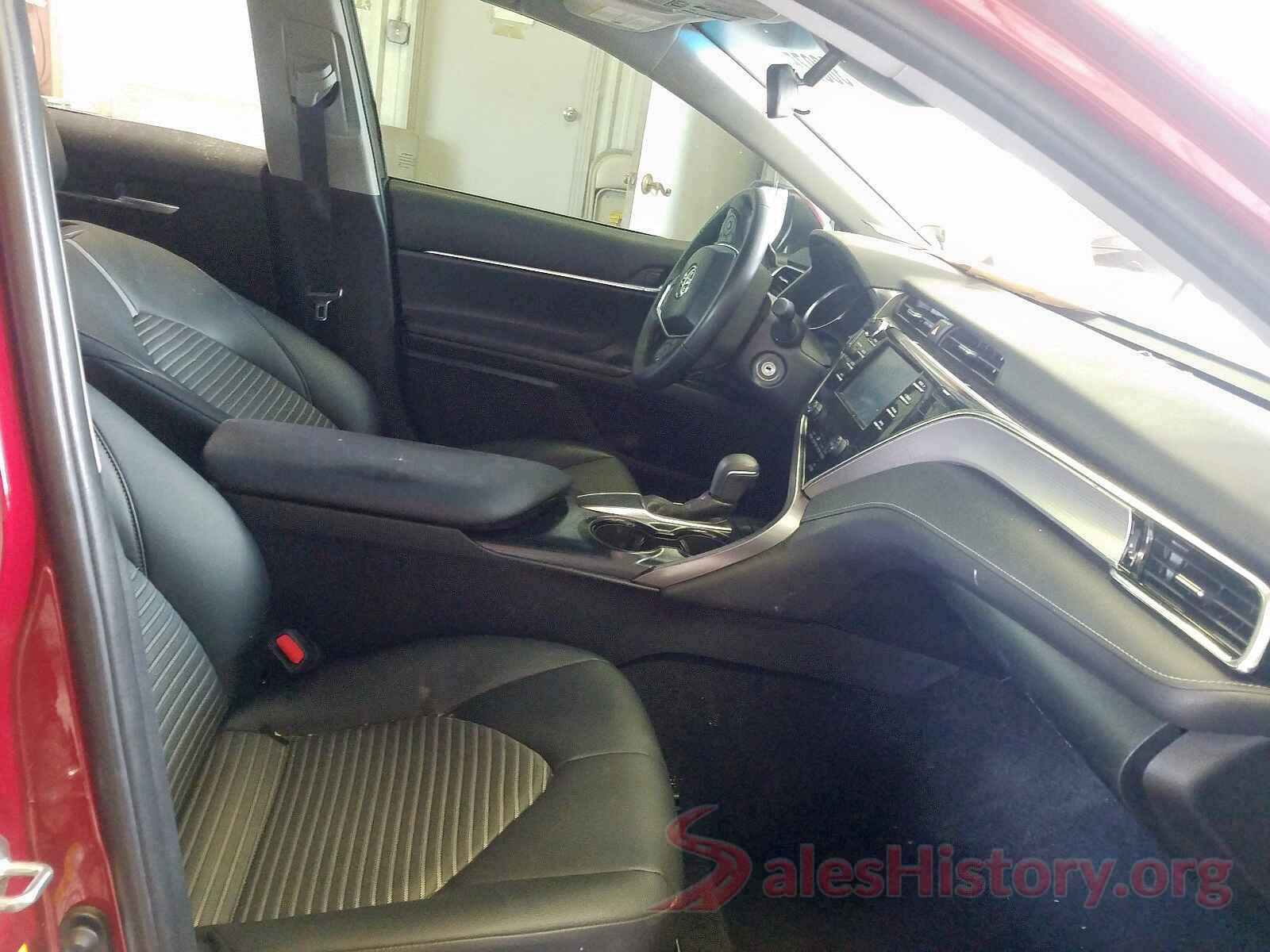 4T1B11HK4JU607705 2018 TOYOTA CAMRY