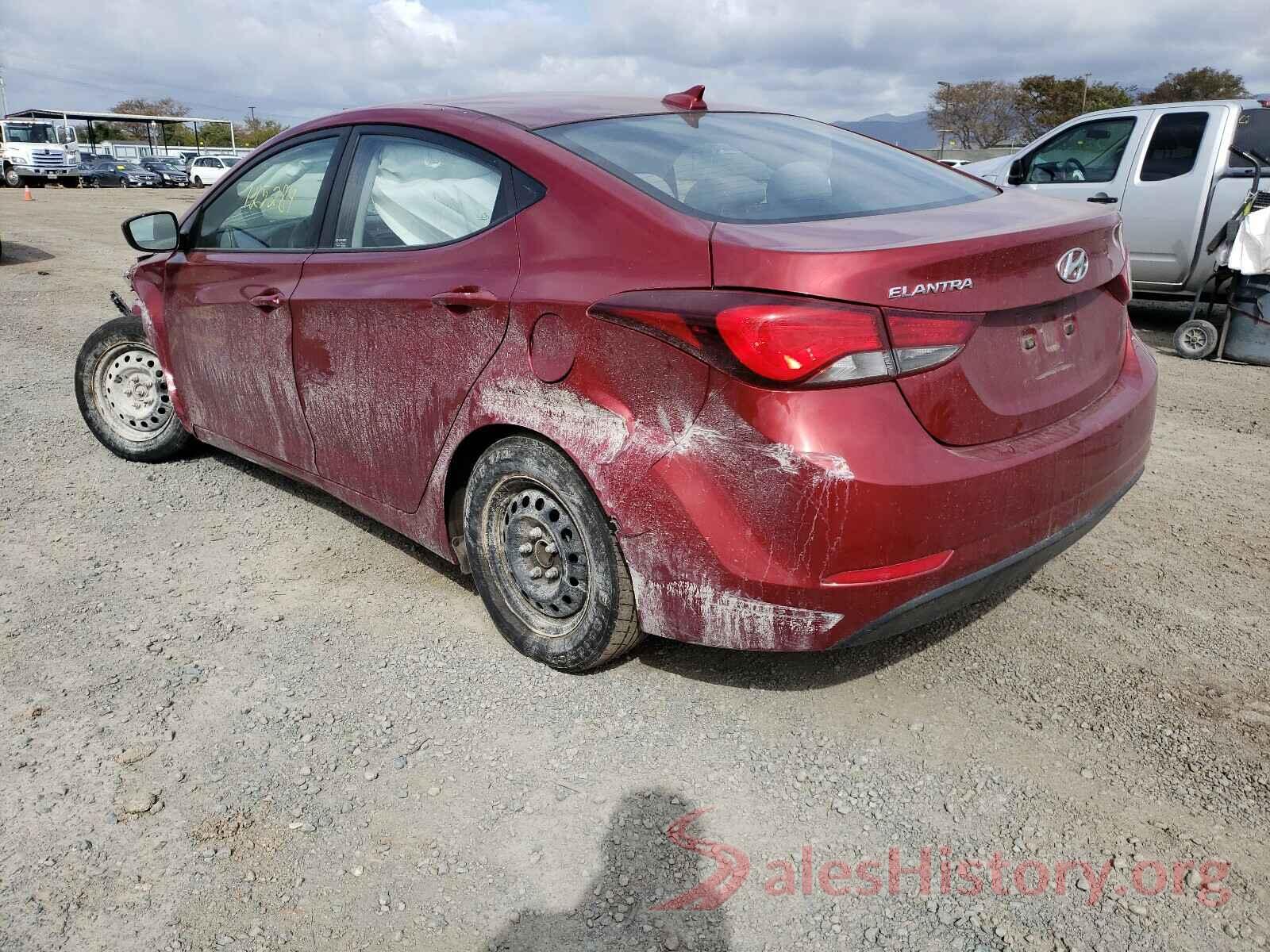 5NPDH4AE8GH716623 2016 HYUNDAI ELANTRA