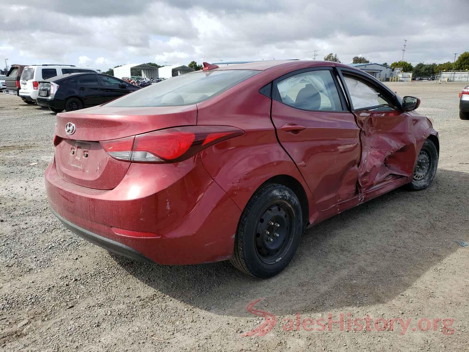 5NPDH4AE8GH716623 2016 HYUNDAI ELANTRA