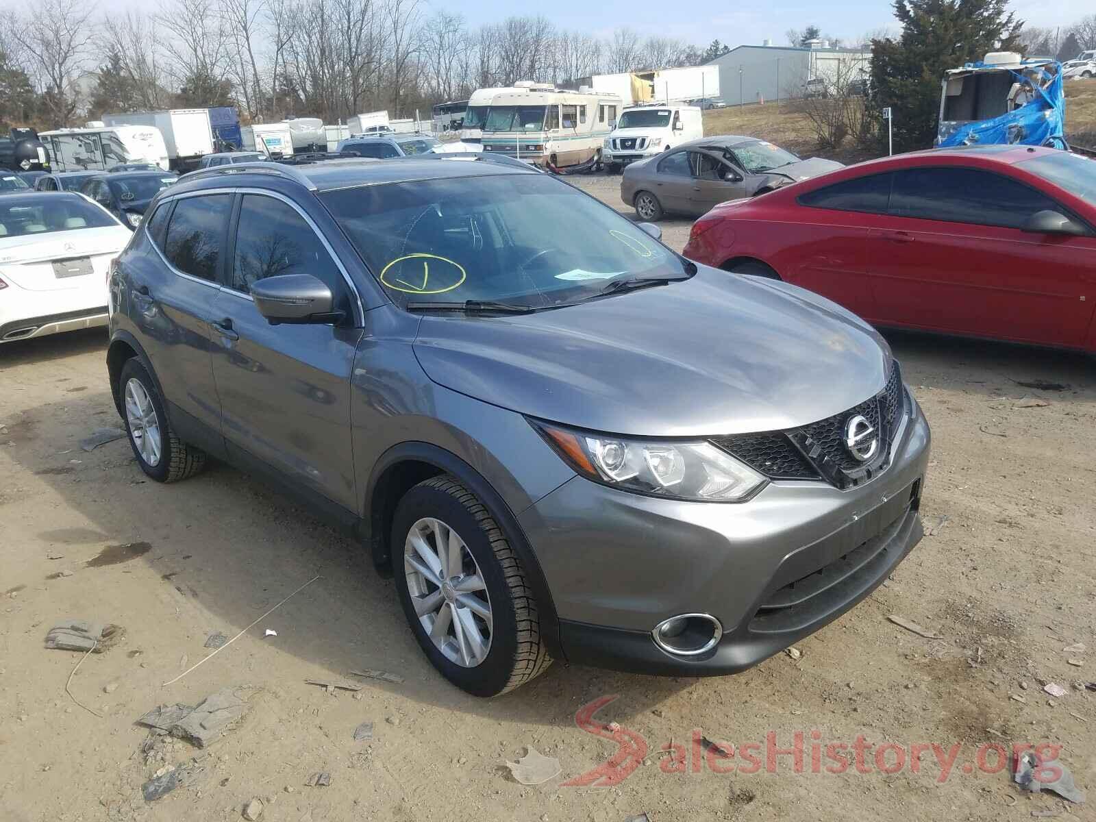 JN1BJ1CR6HW129832 2017 NISSAN ROGUE