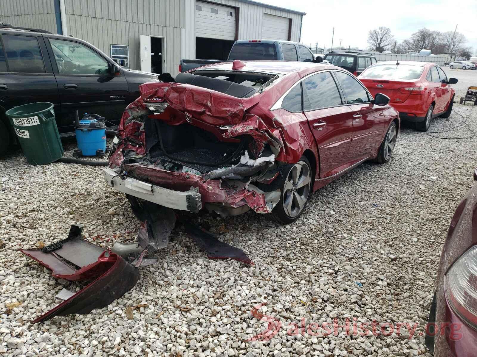 1HGCV2F90JA047087 2018 HONDA ACCORD