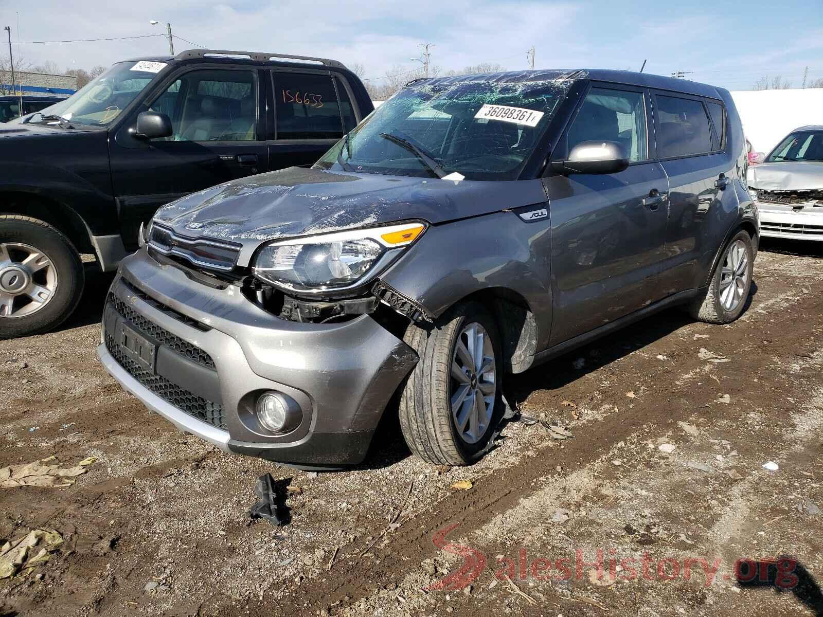 KNDJP3A55J7566997 2018 KIA SOUL