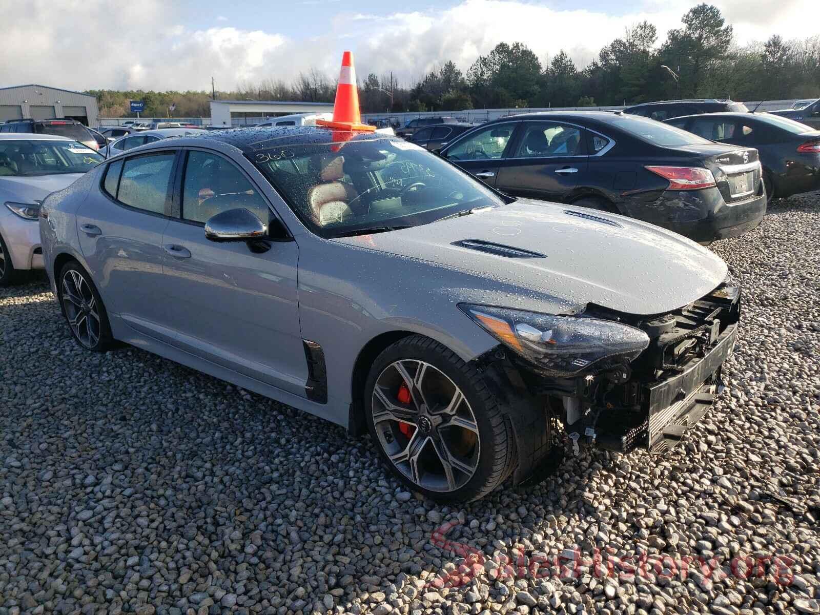 KNAE55LCXK6054588 2019 KIA STINGER