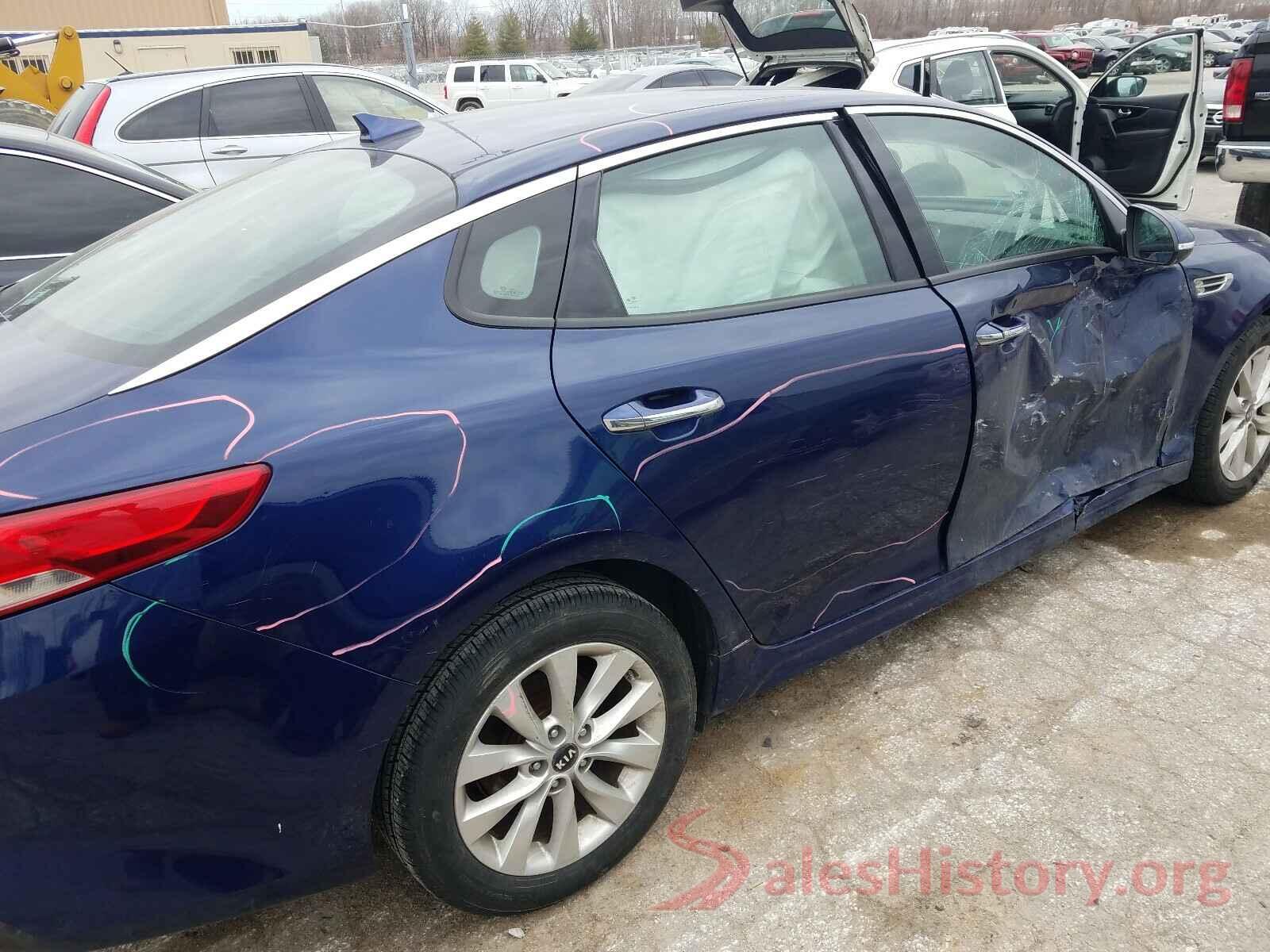 5XXGU4L3XHG152247 2017 KIA OPTIMA