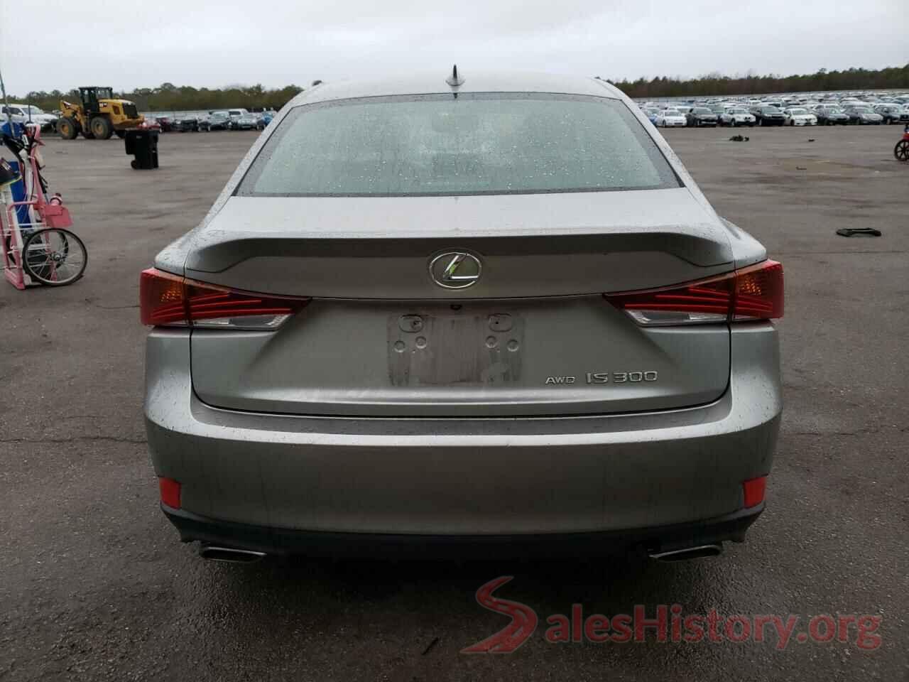 JTHC81D20J5033252 2018 LEXUS IS