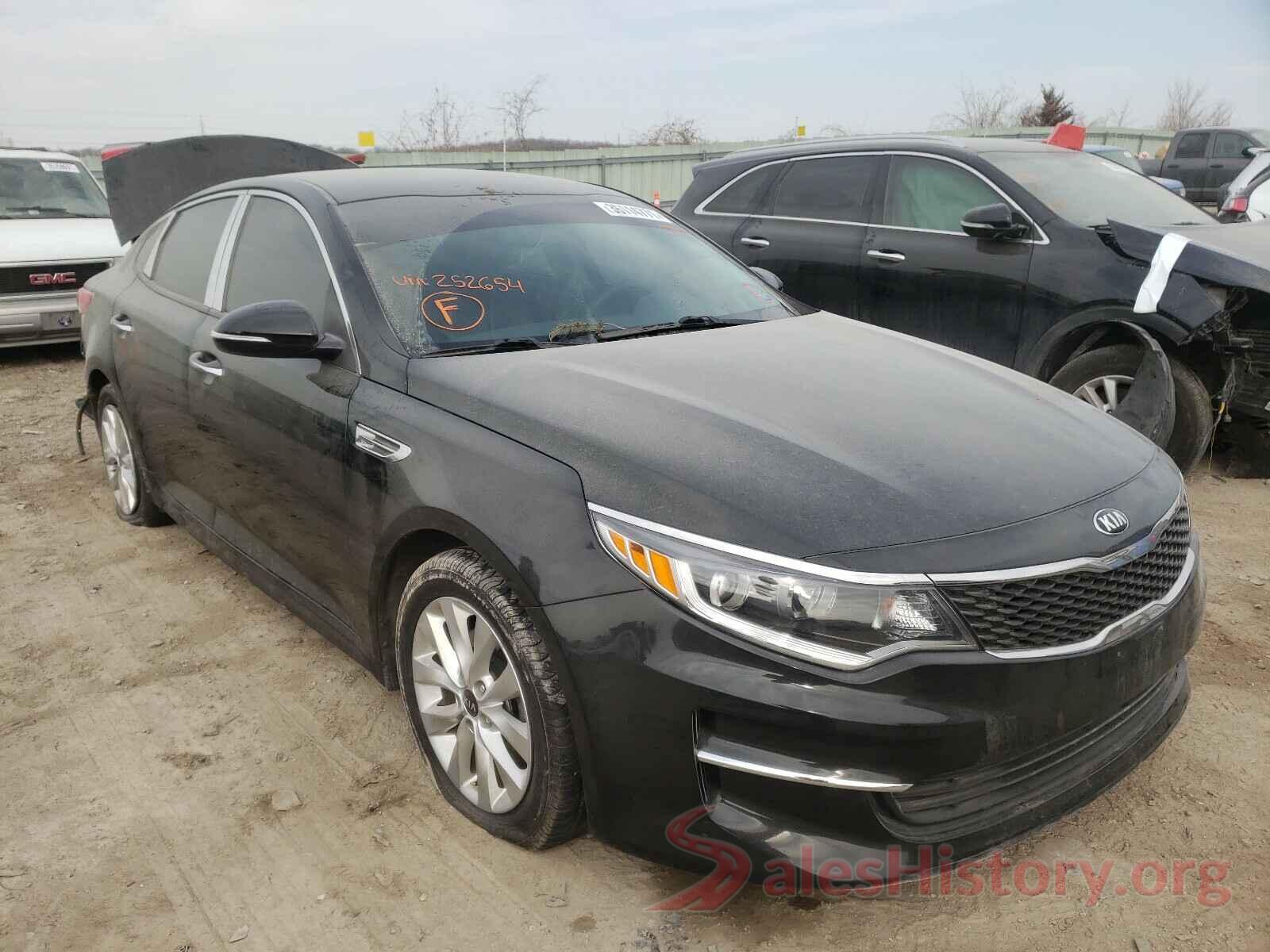 5XXGT4L37JG252654 2018 KIA OPTIMA